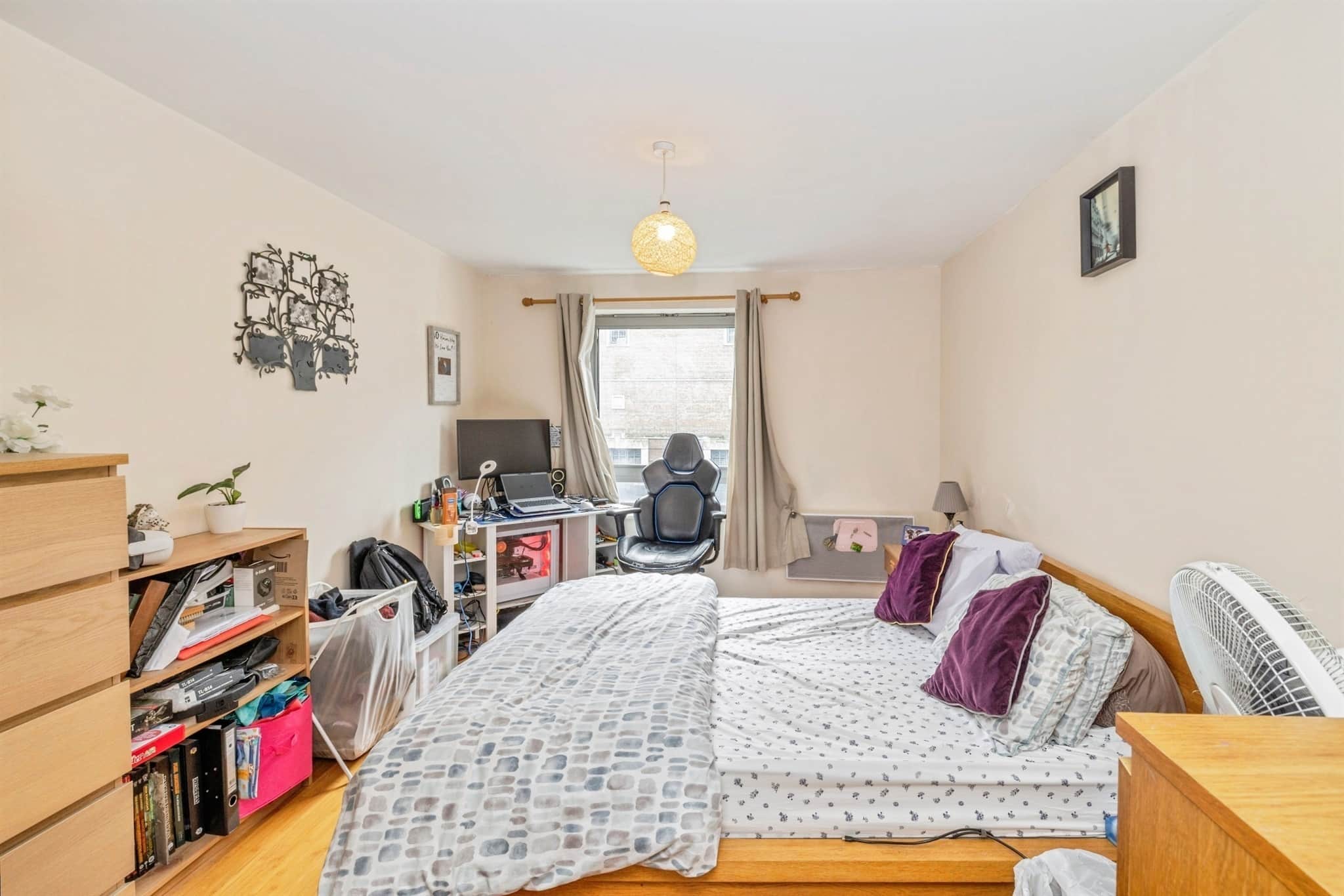 Property at Loates Lane, Watford