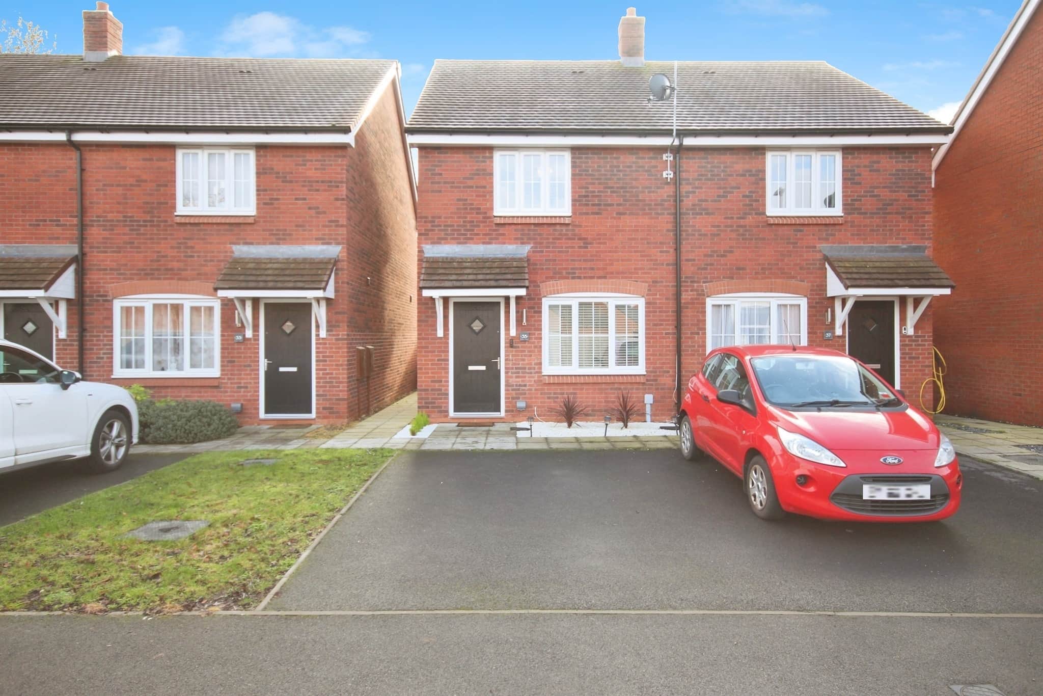 Property at Pattle Close, Lighthorne Heath, Leamington Spa