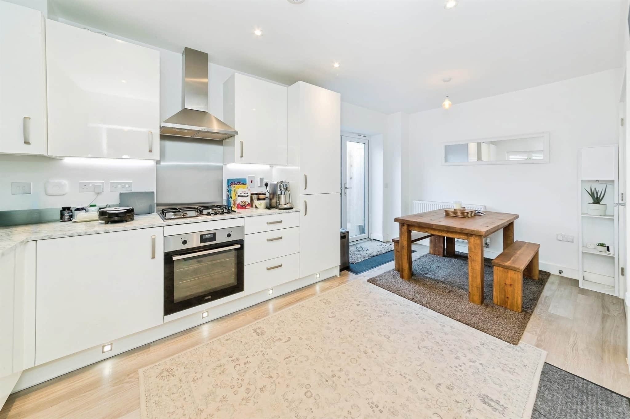 Property at Burtenshaw Close, Copthorne, Crawley