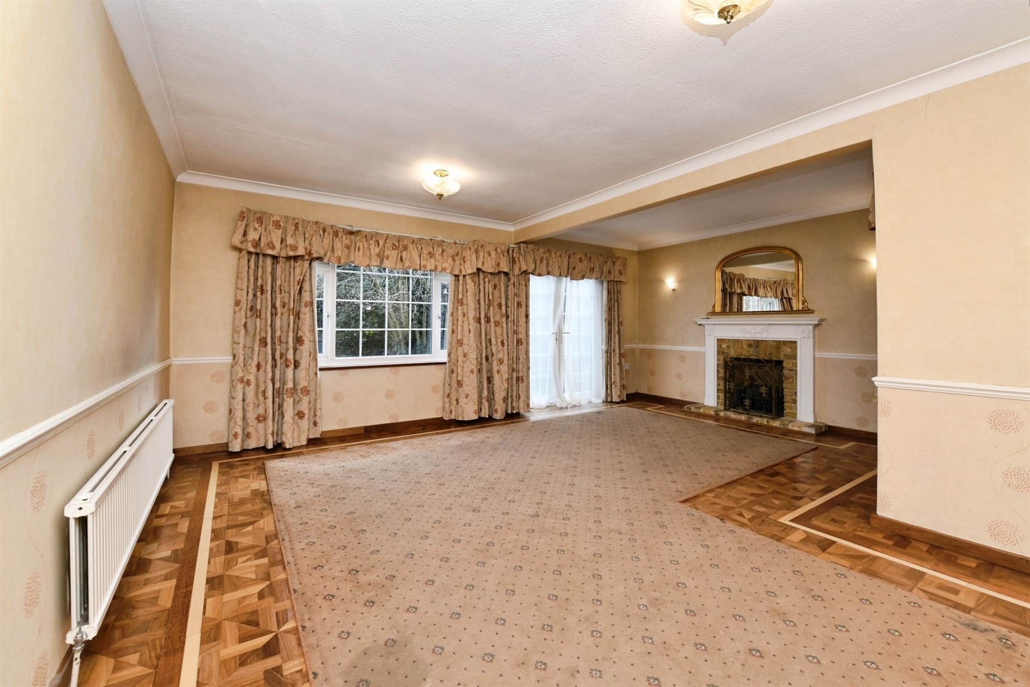 Property at High Road, Rayleigh