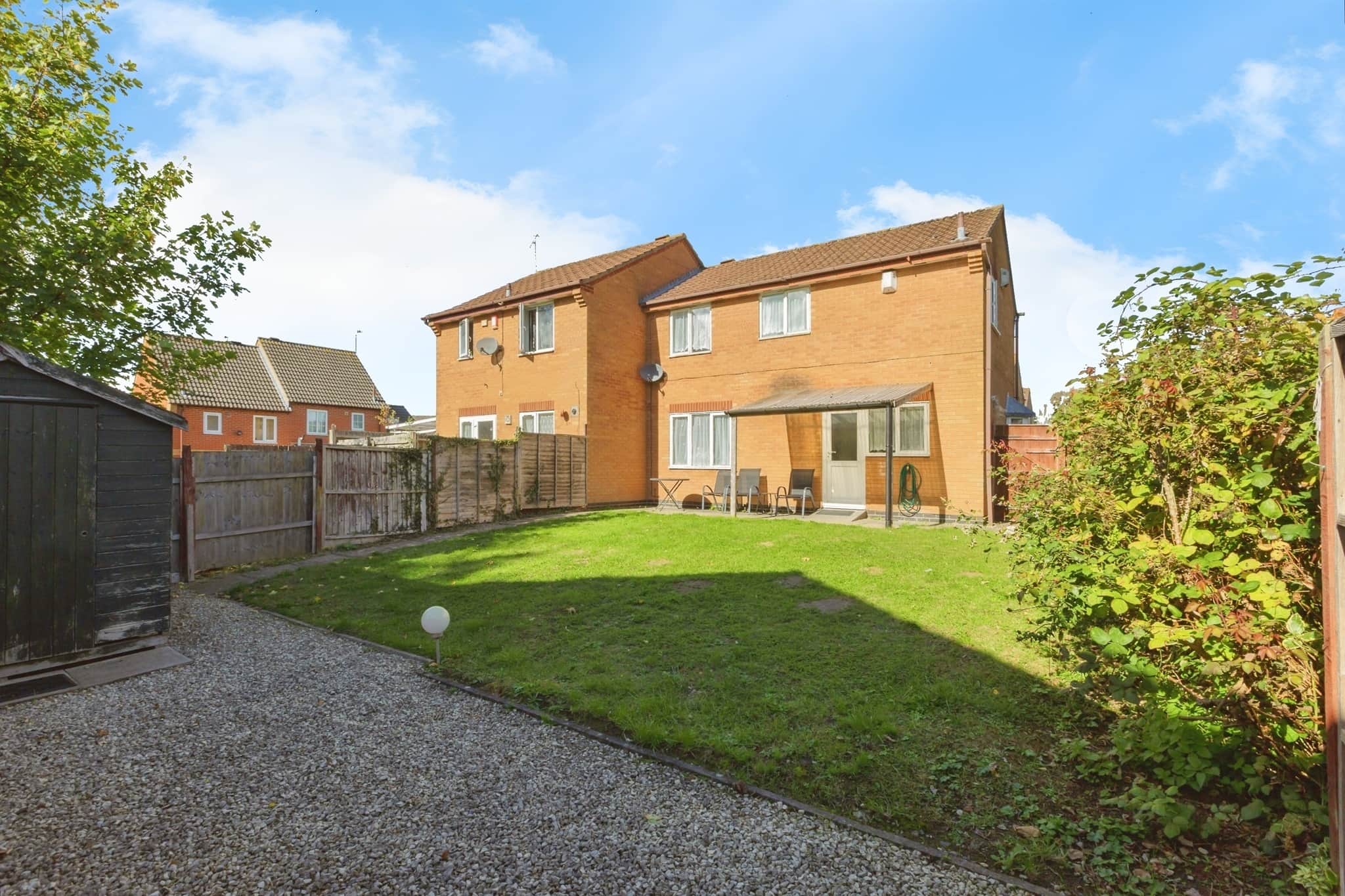 Property at Woodborough Road, Leicester