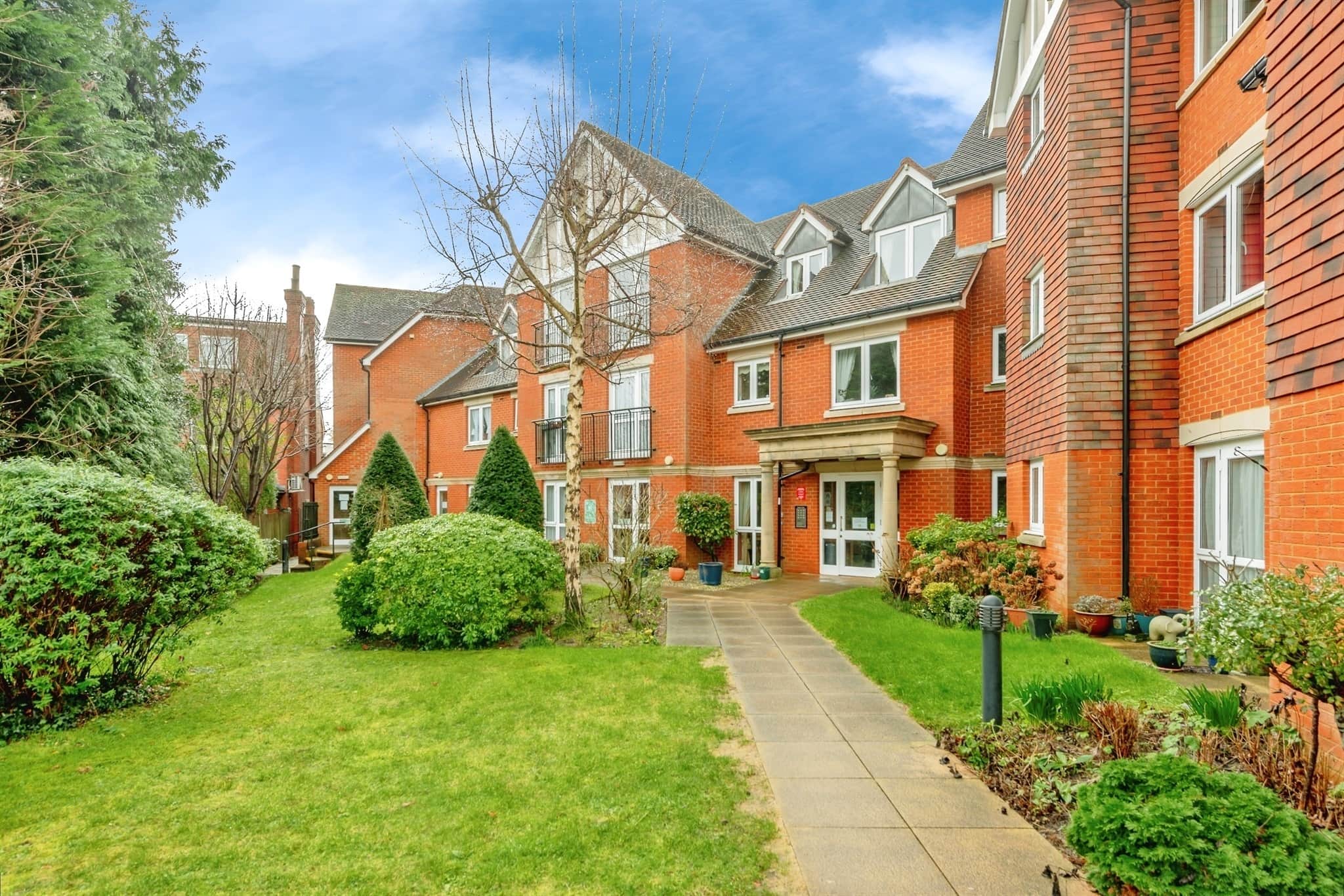 Property at Linkfield Lane, Redhill