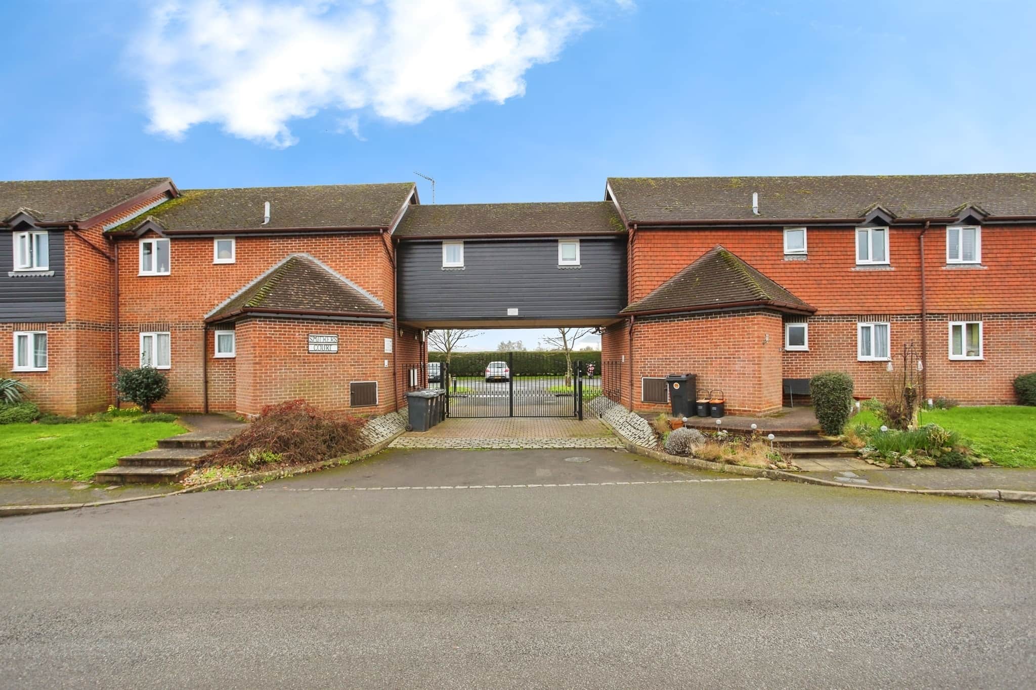 Property at Smithers Lane, East Peckham, Tonbridge