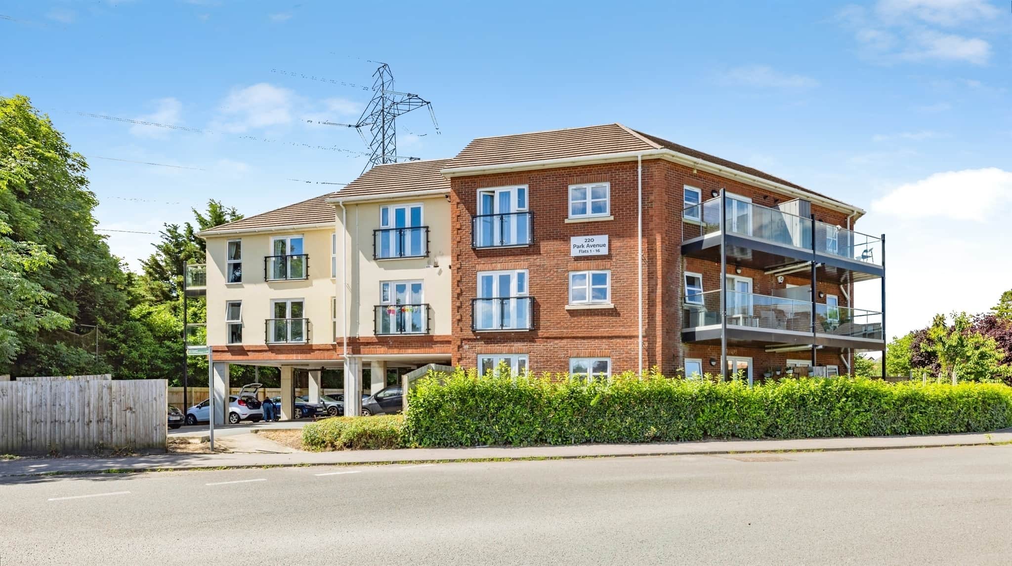 Property at Park Avenue, Bushey