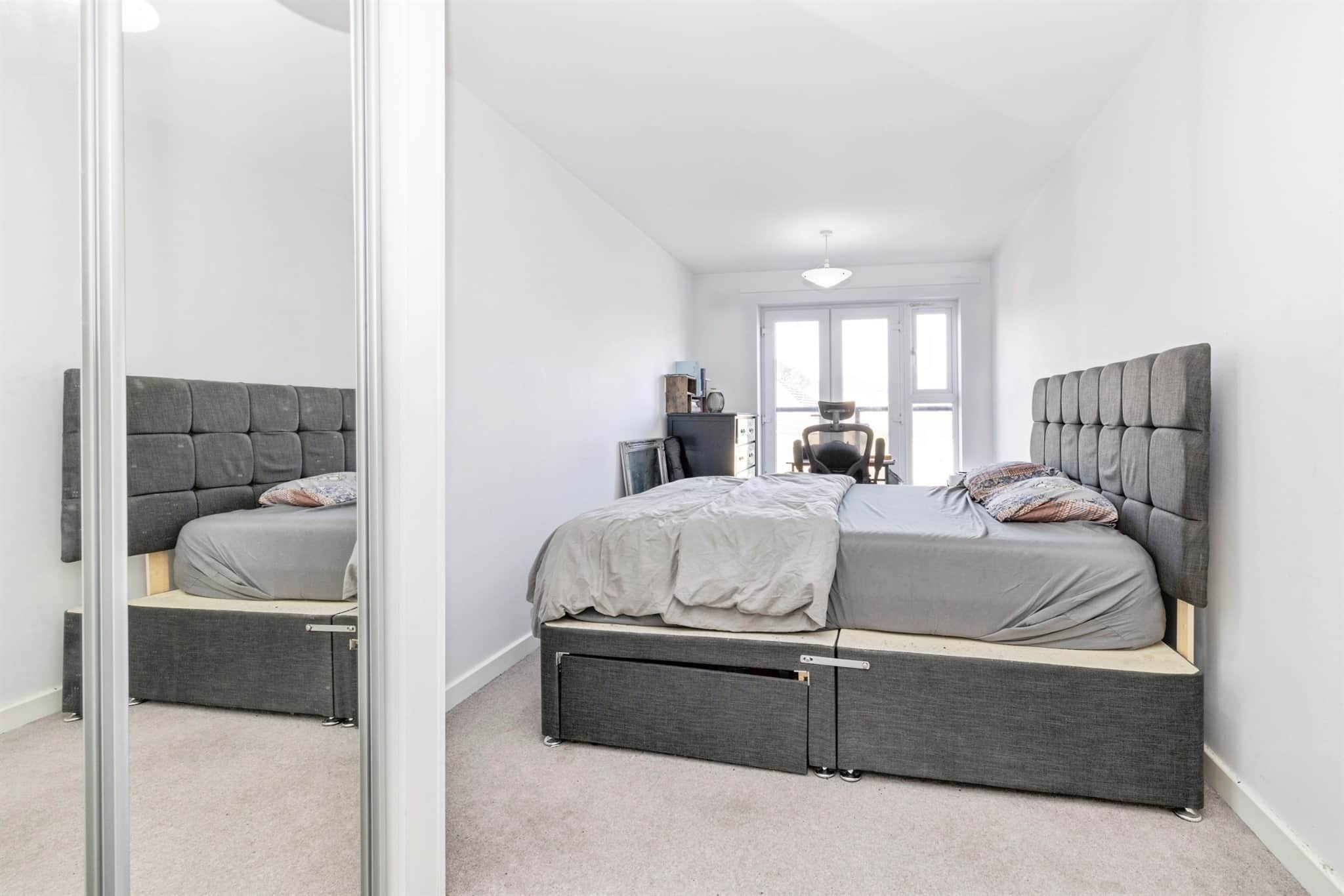 Property at Park Avenue, Bushey