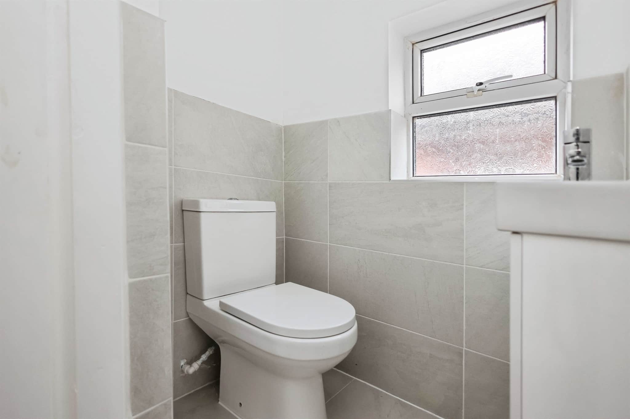 Property at Shenstone Valley Road, Halesowen