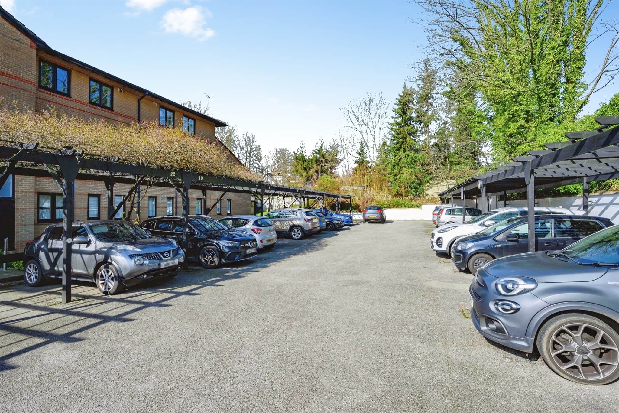 Property at Lake View, Railway Terrace, KINGS LANGLEY