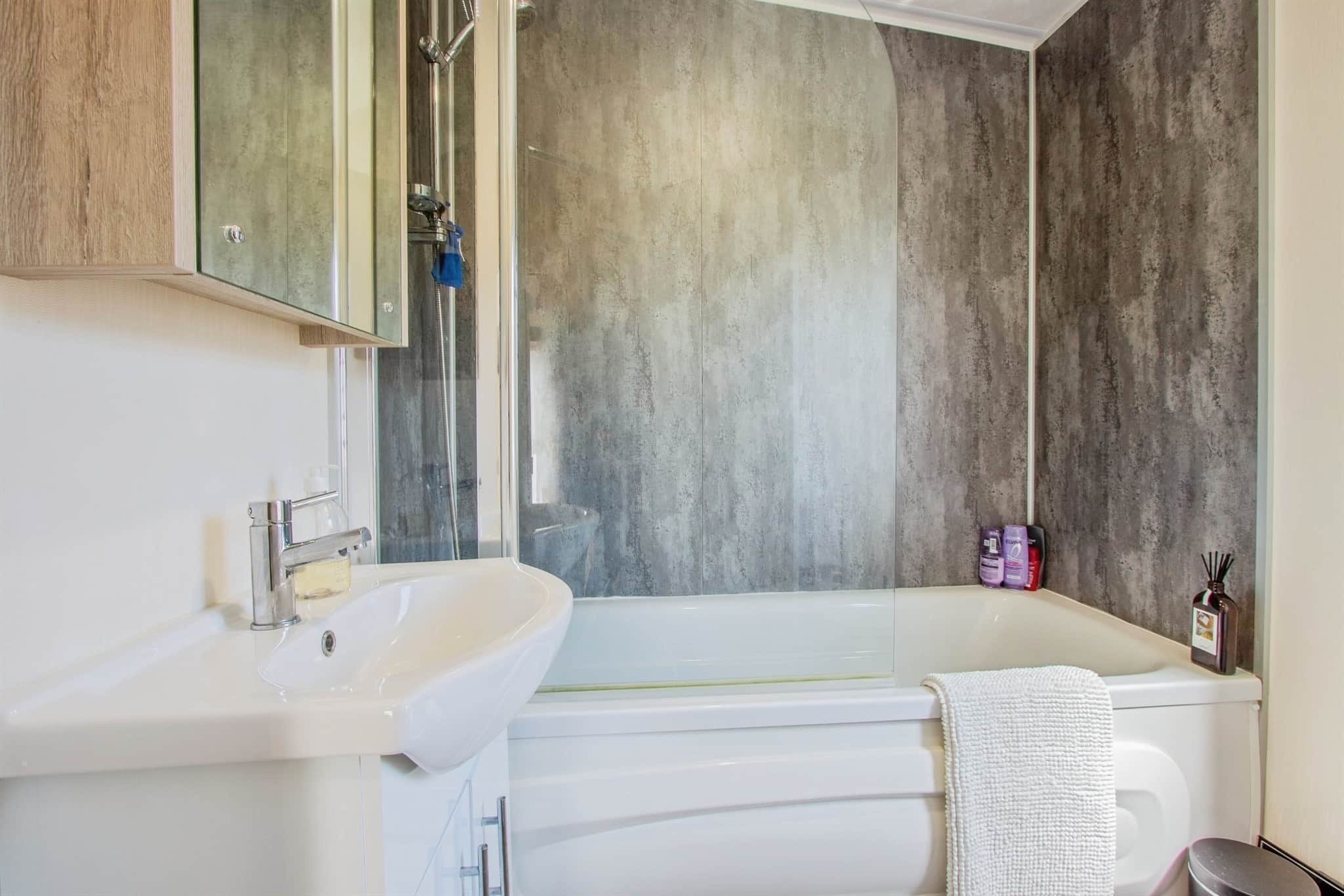 Property at Faversham Road, Seasalter, Whitstable
