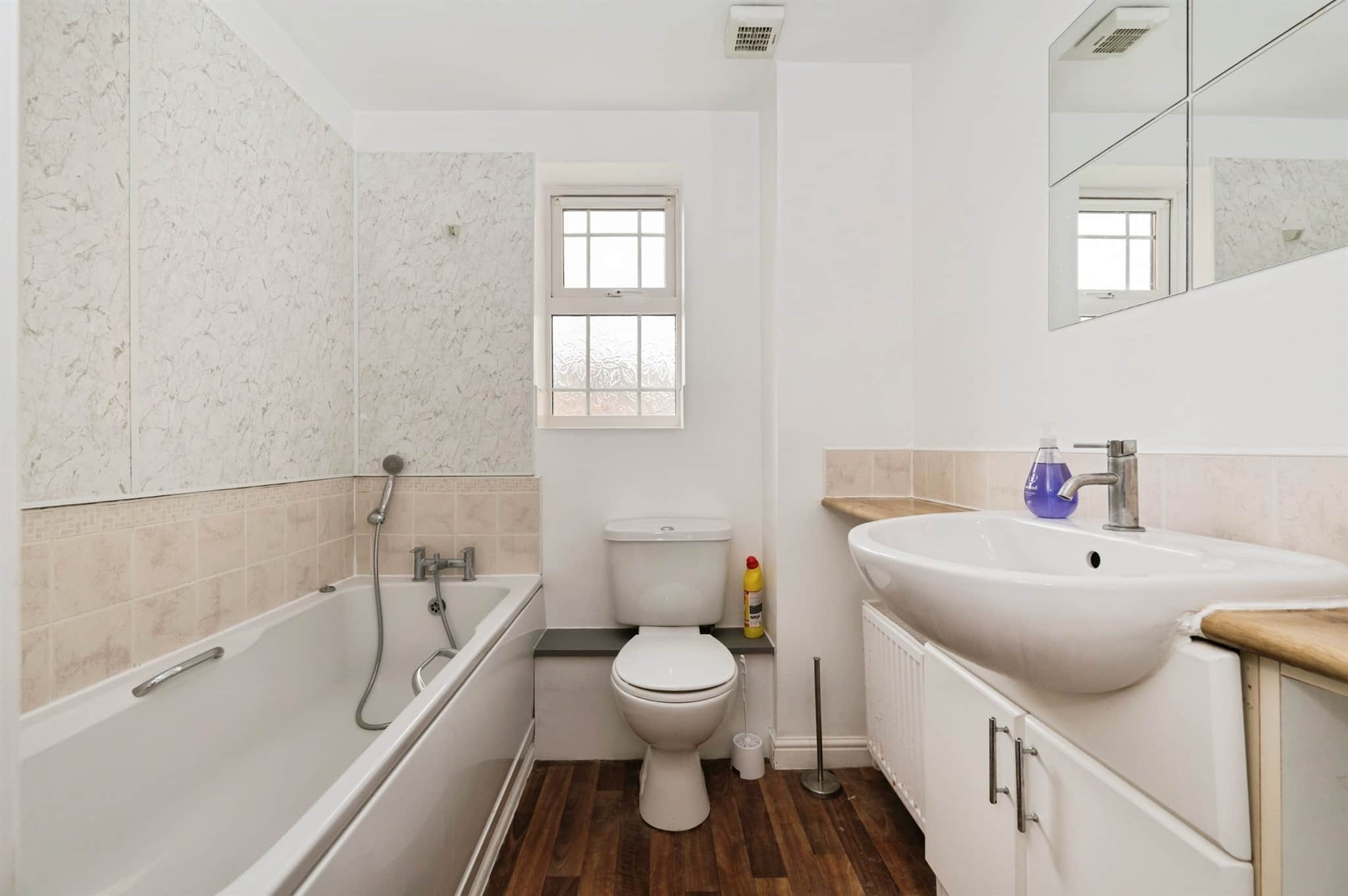 Property at Drum Road, Eastleigh