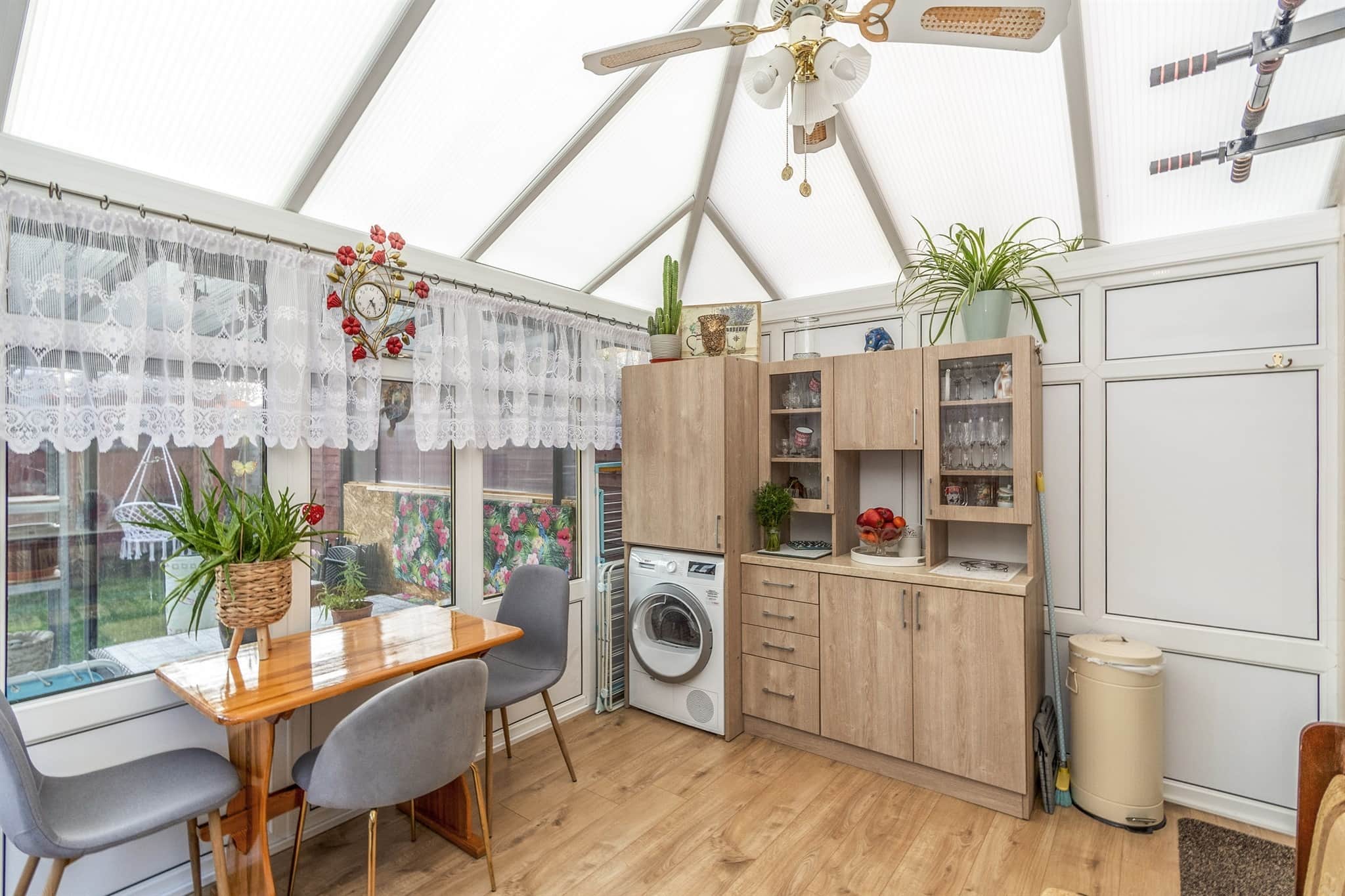 Property at Fuchsia Drive, Pendeford, Wolverhampton