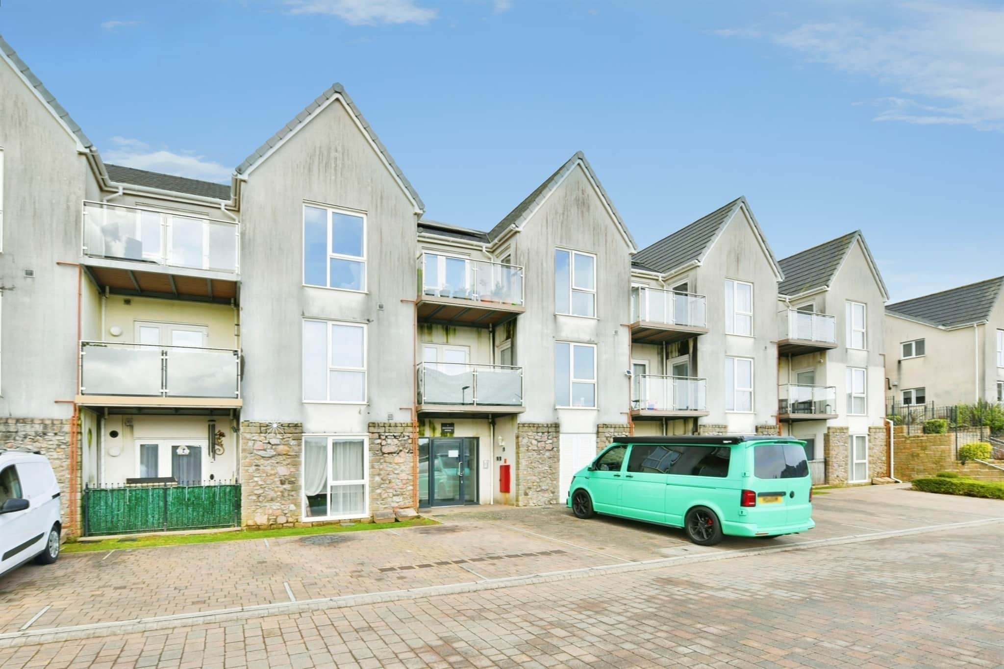 Property at Grassendale Avenue, Plymouth