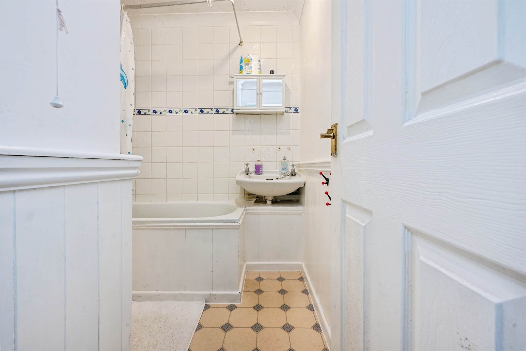 Property at Downs Road, Luton