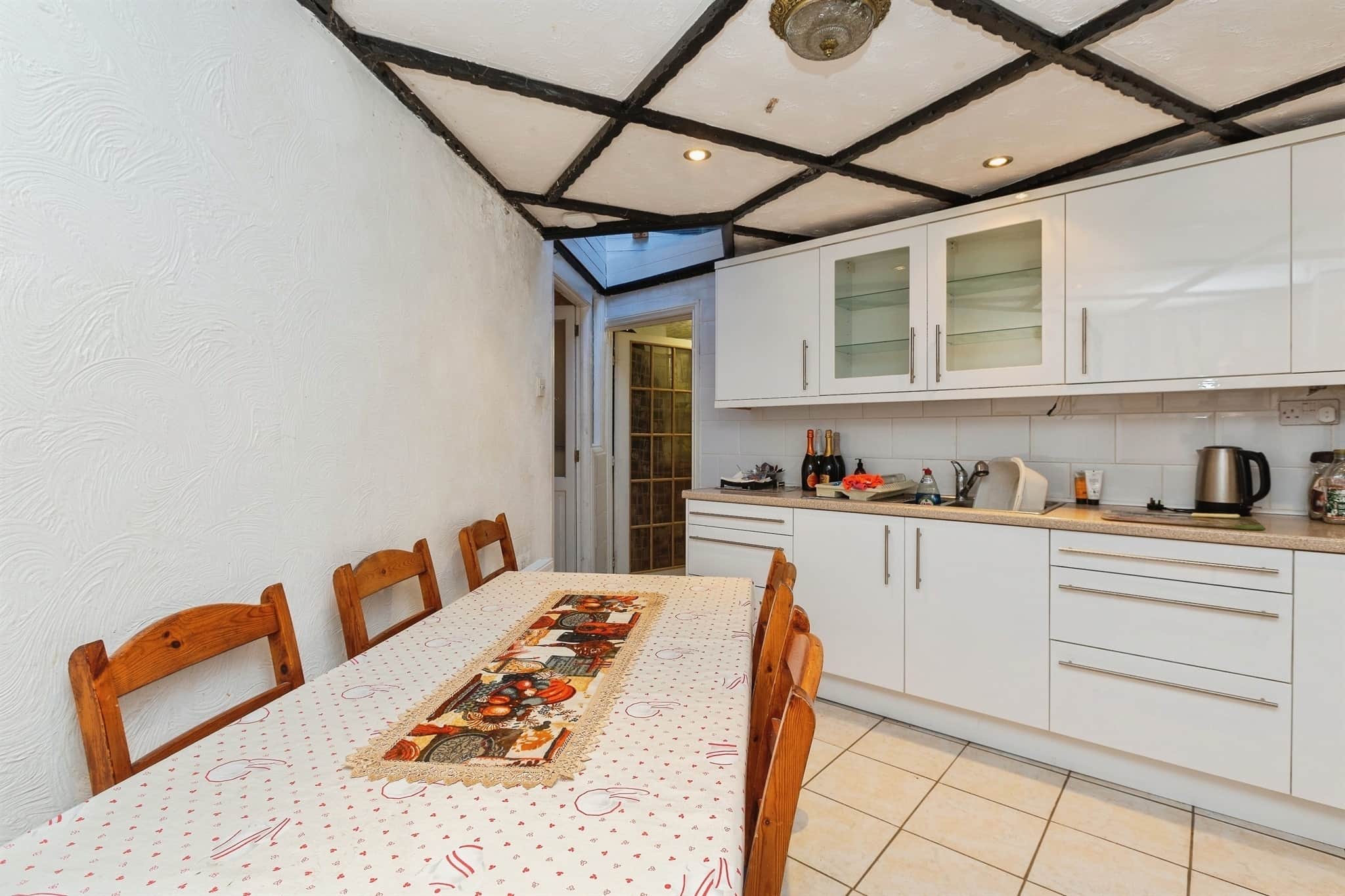Property at Capshill Avenue, Leighton Buzzard