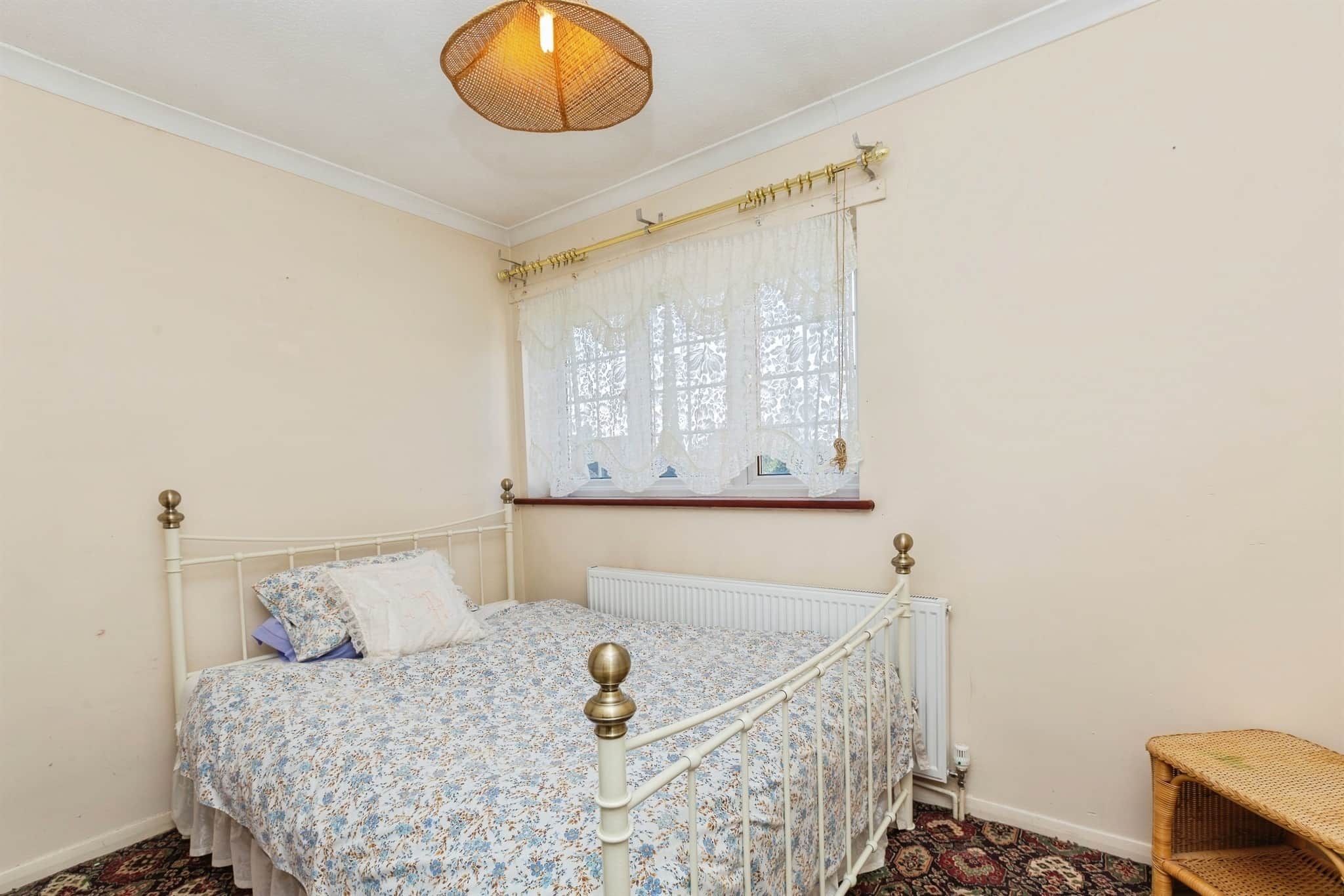Property at Capshill Avenue, Leighton Buzzard