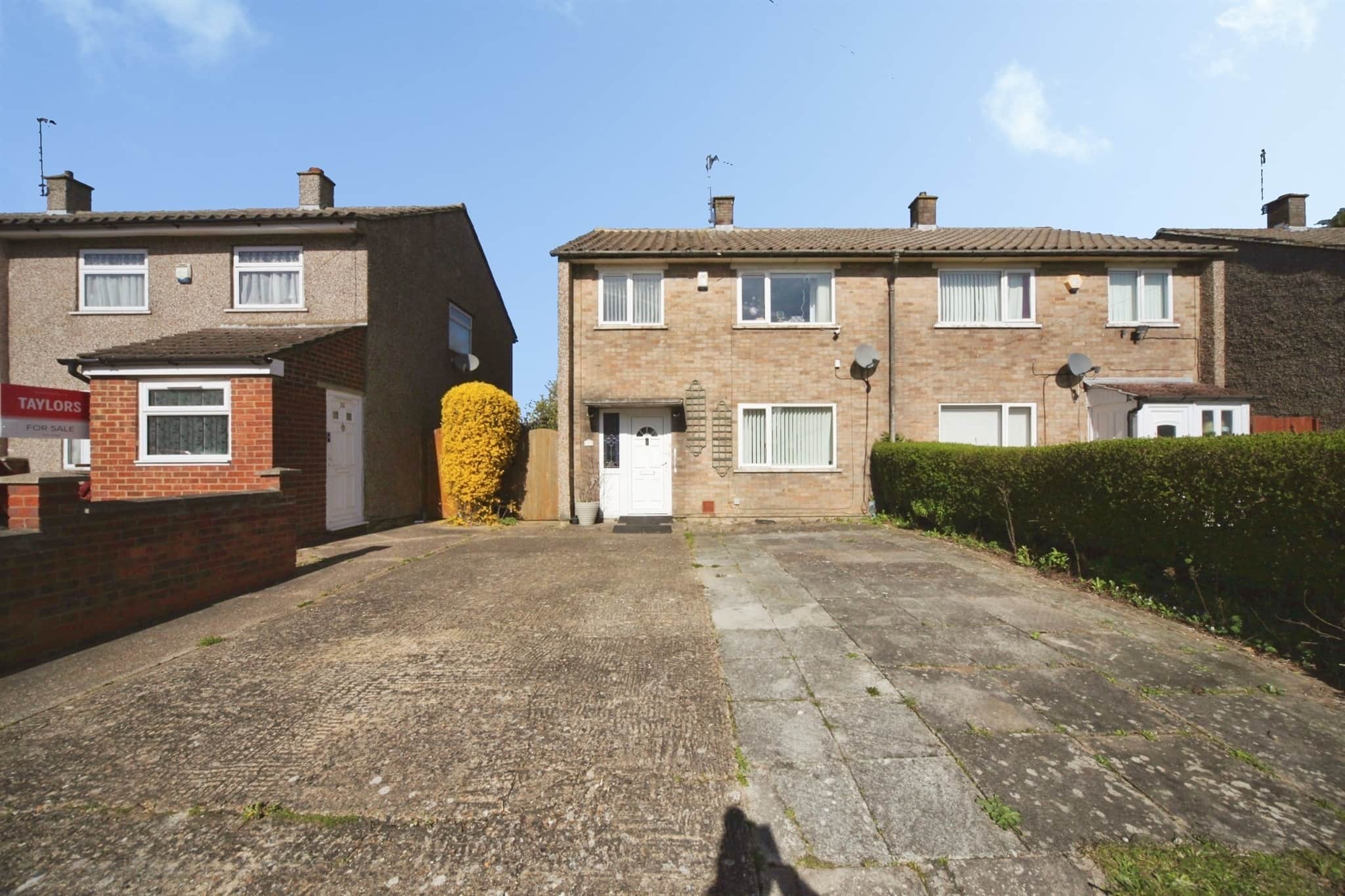 Property at Beadlow Road, Luton