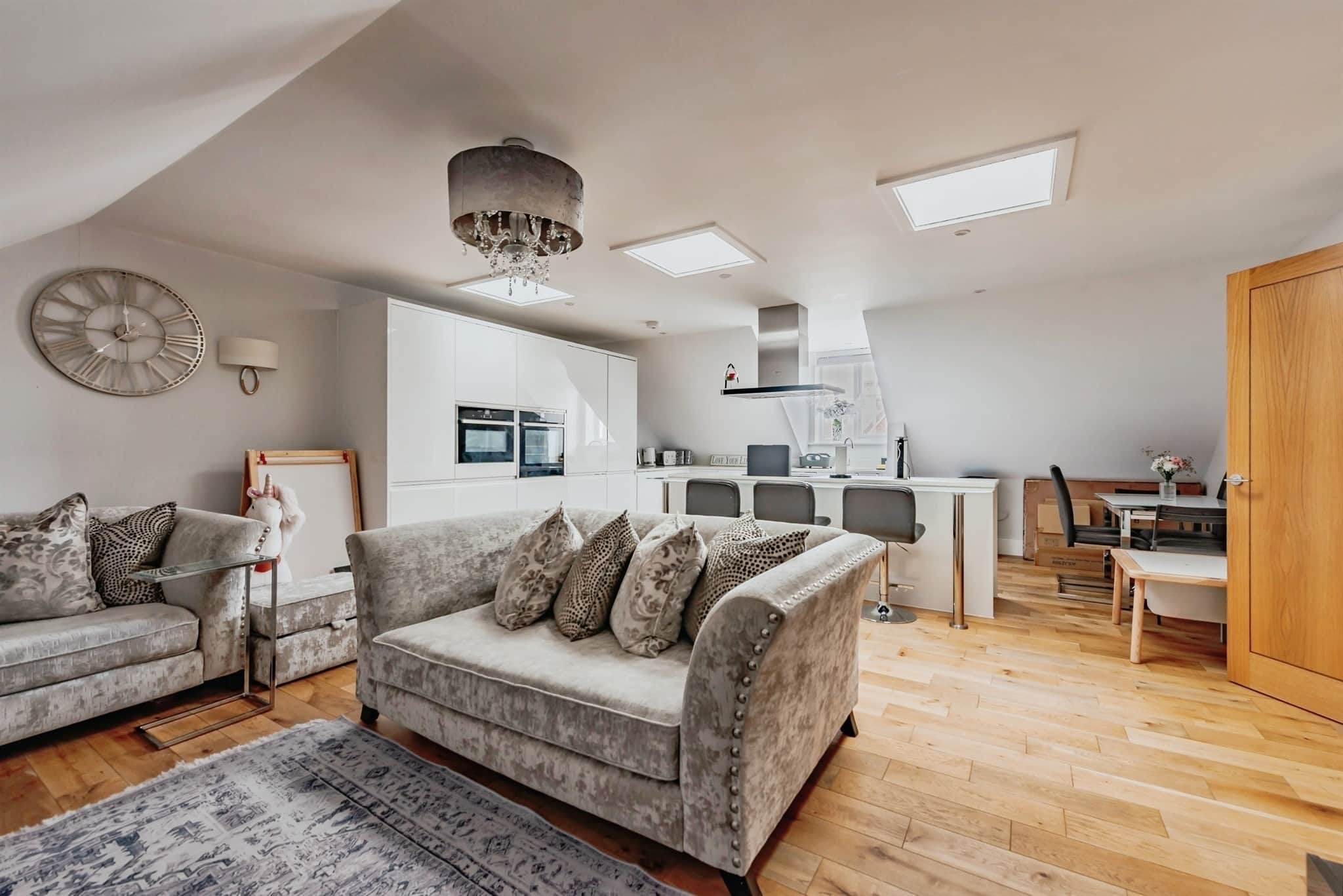 Property at Springfield Close, Salfords, Redhill