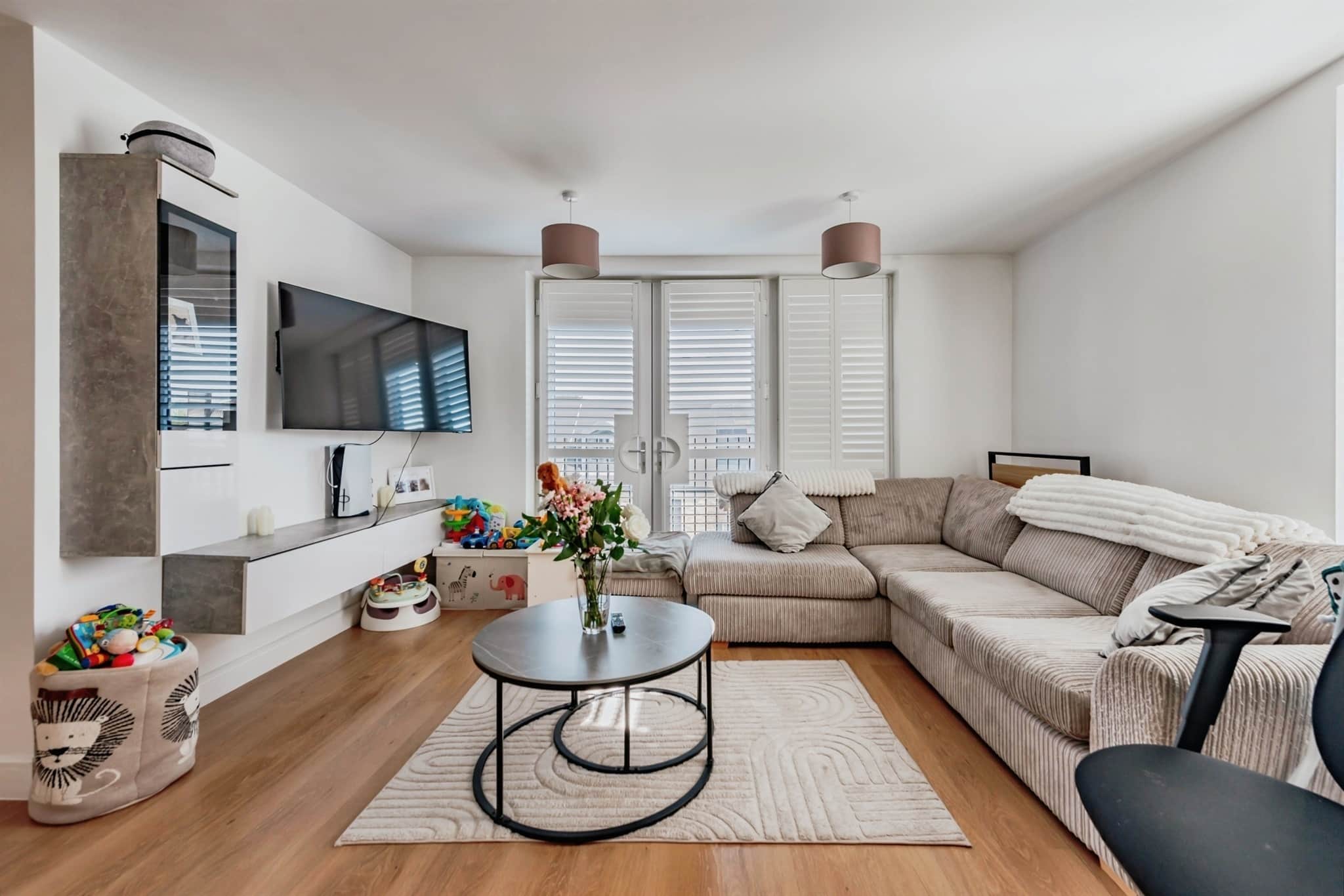 Property at Nailsworth Crescent, Merstham, Redhill