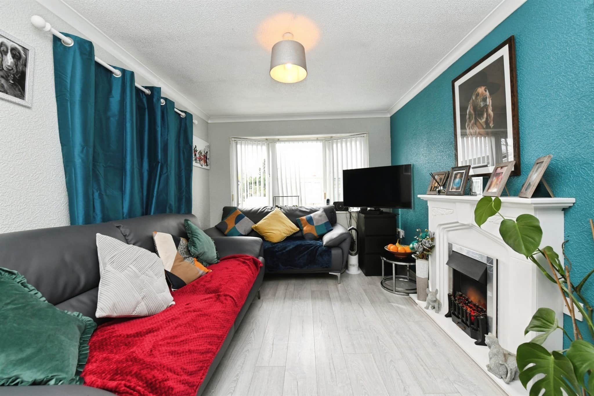 Property at Kingsmans Farm Road, Hullbridge, Hockley