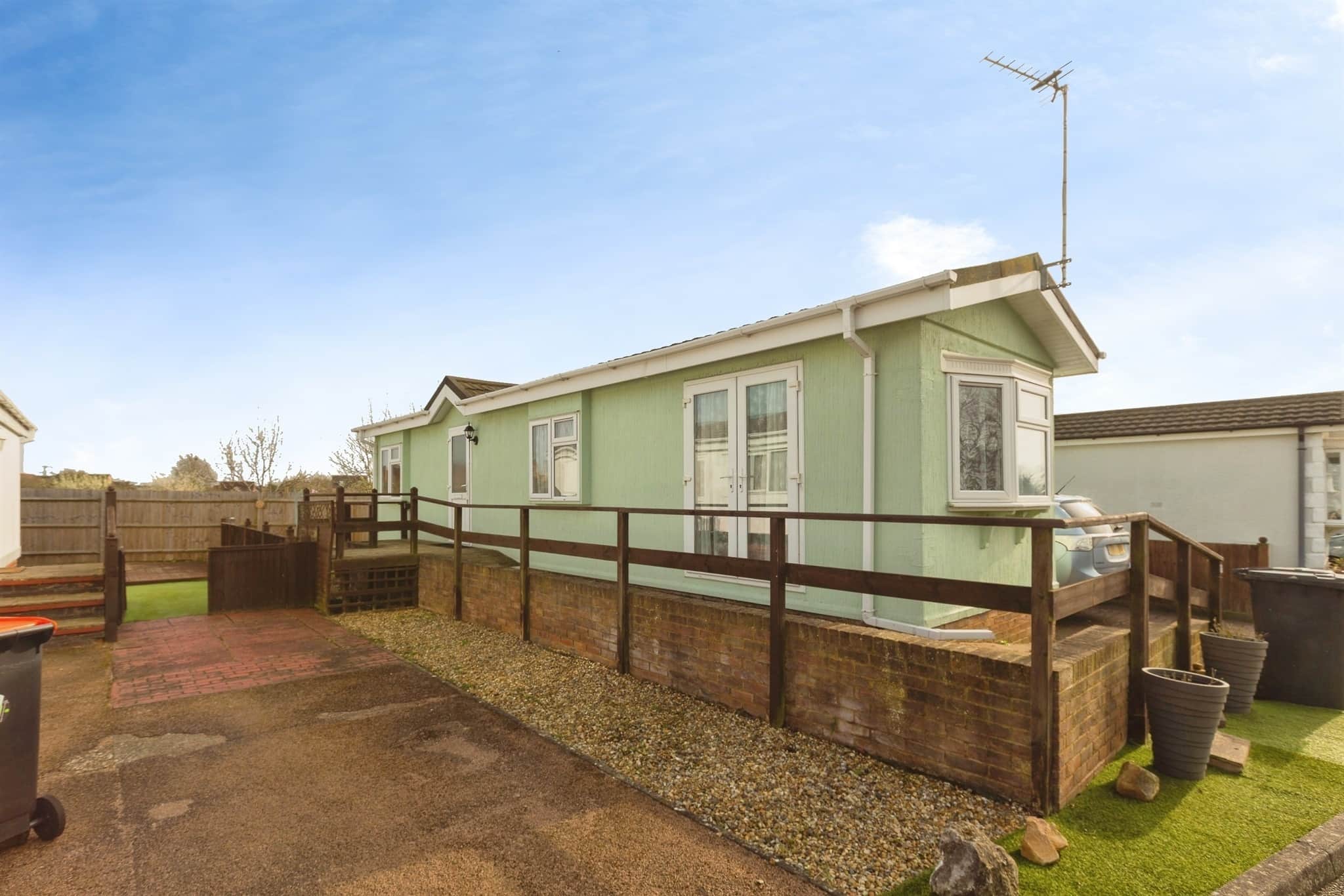 Property at The Vyne, Weston Avenue, Leighton Buzzard
