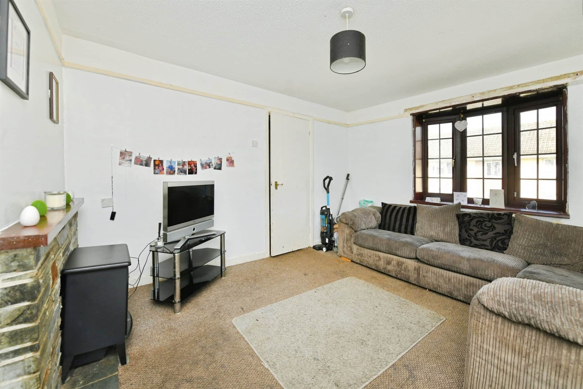 Property at Warburton Gardens, Plymouth