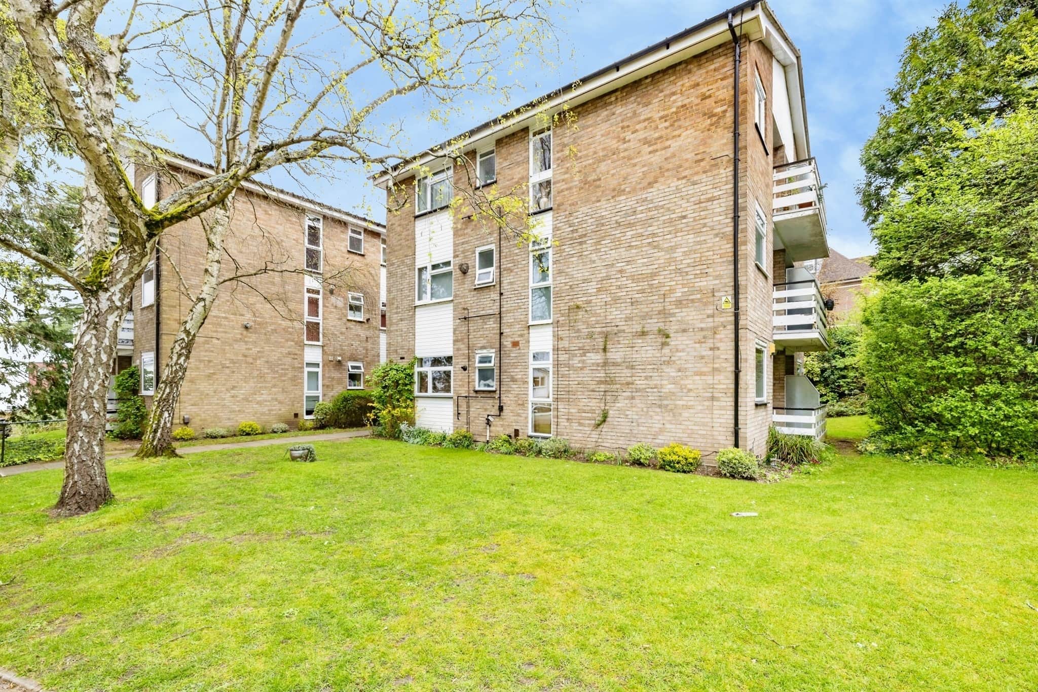 Property at Upton Lodge Close, Bushey