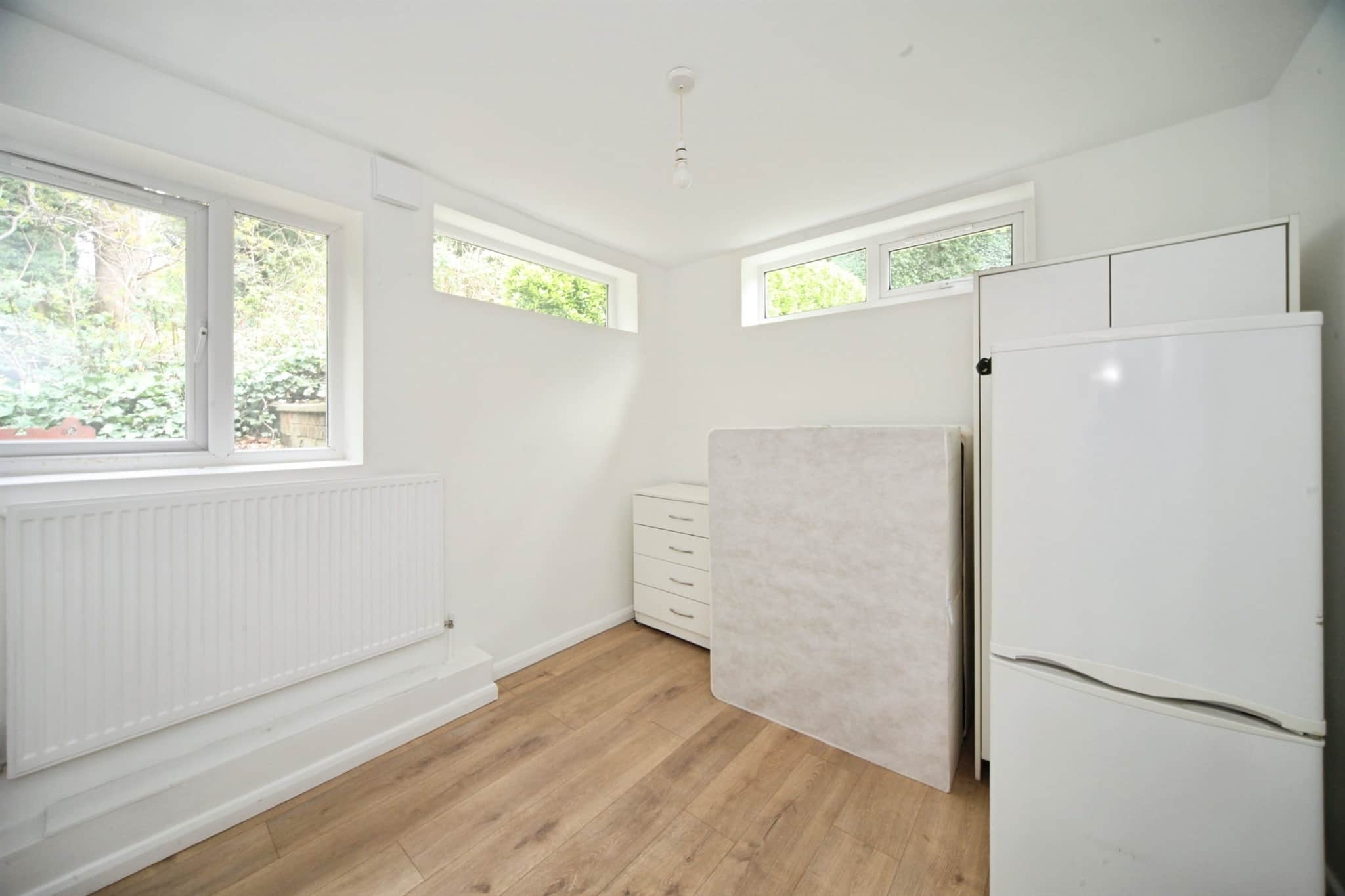 Property at Hitchin Road, Luton