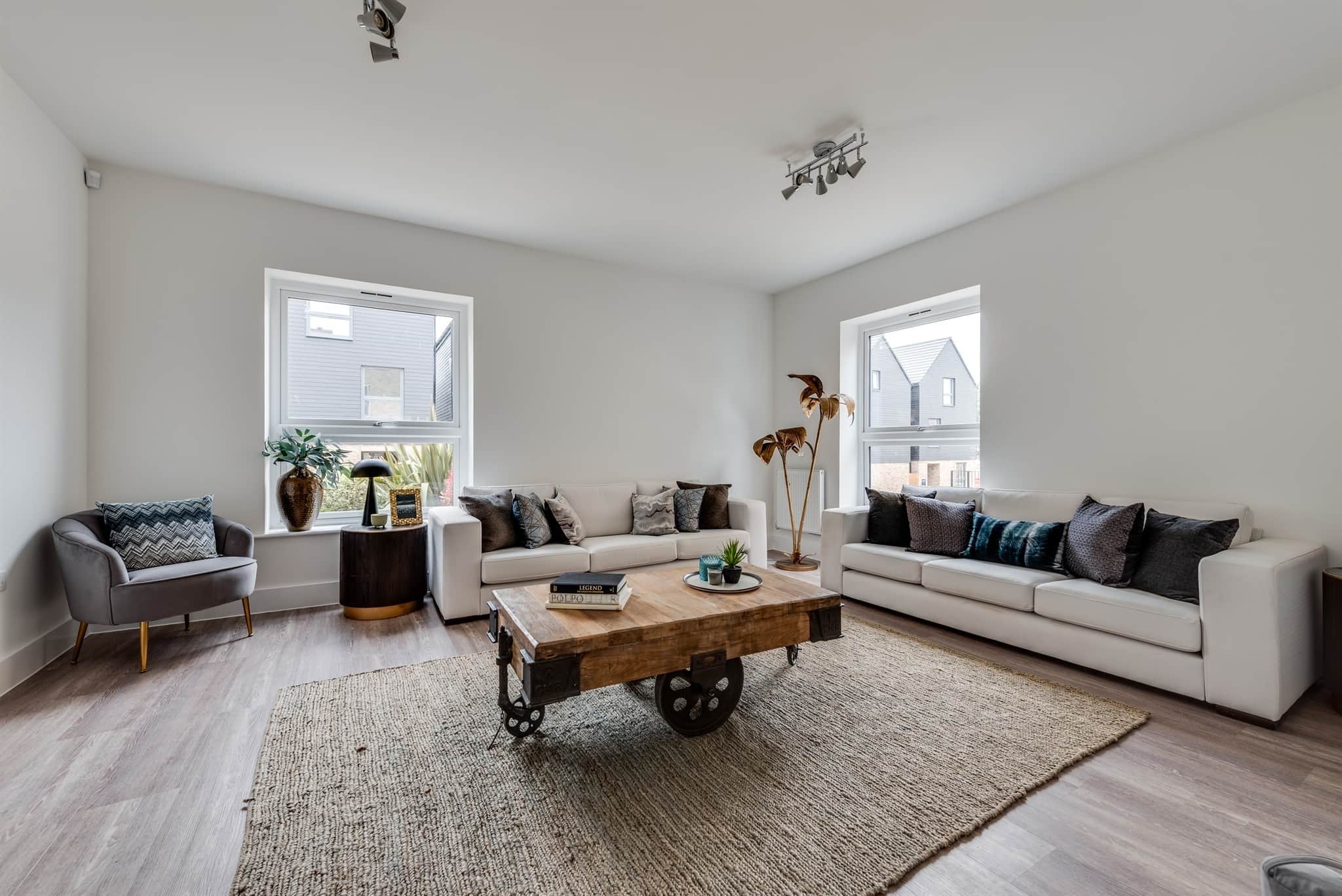 Property at Blunsdon Hill, Blunsdon, Swindon