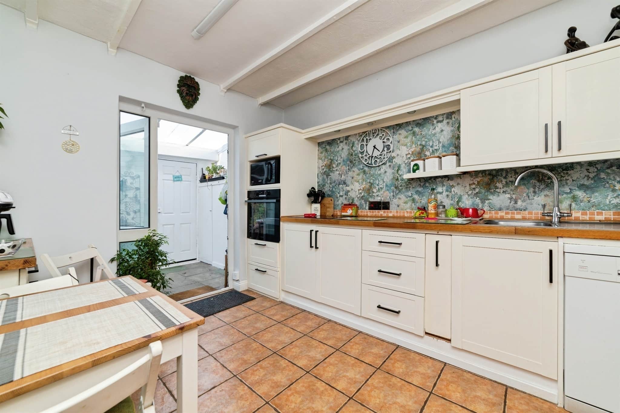 Property at Meadow Way, Stevenage