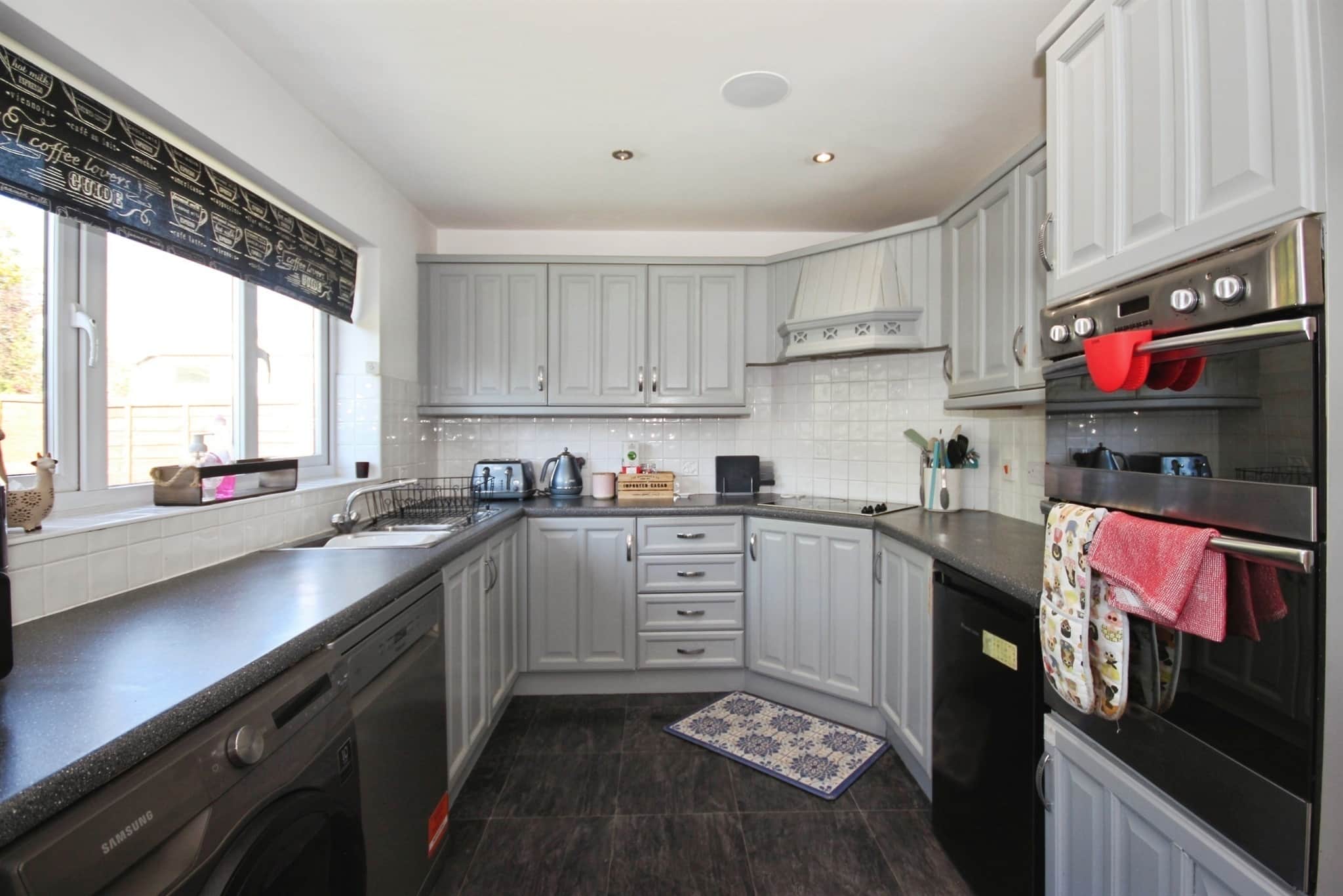 Property at Miranda Drive, Heathcote, Warwick