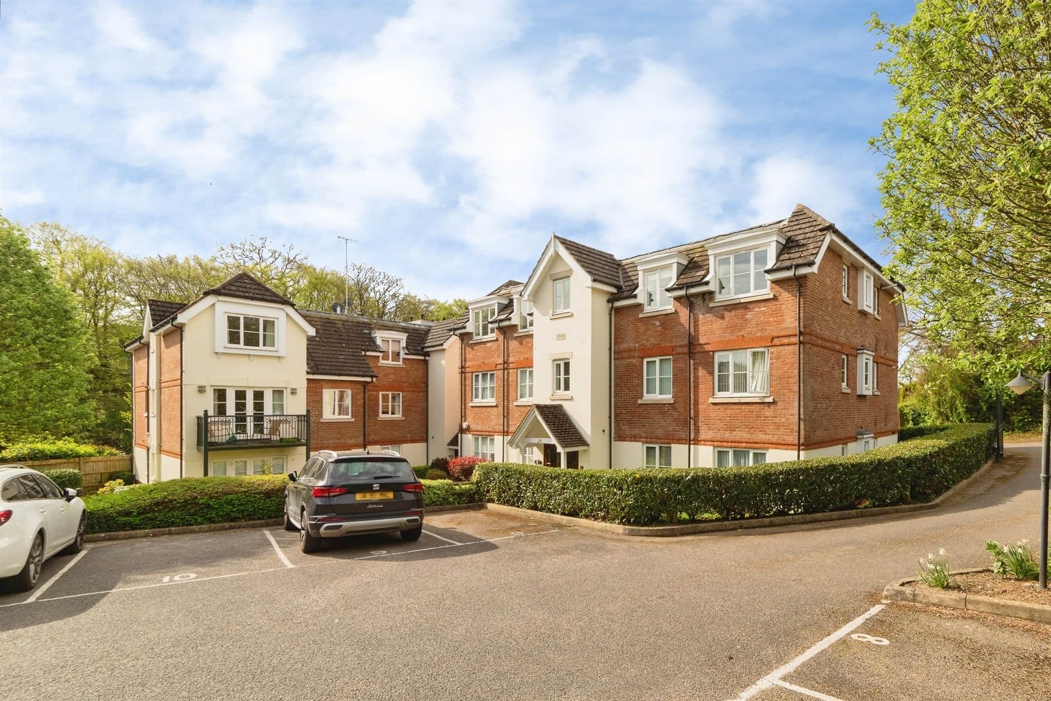 Property at Canonsfield Road, Welwyn