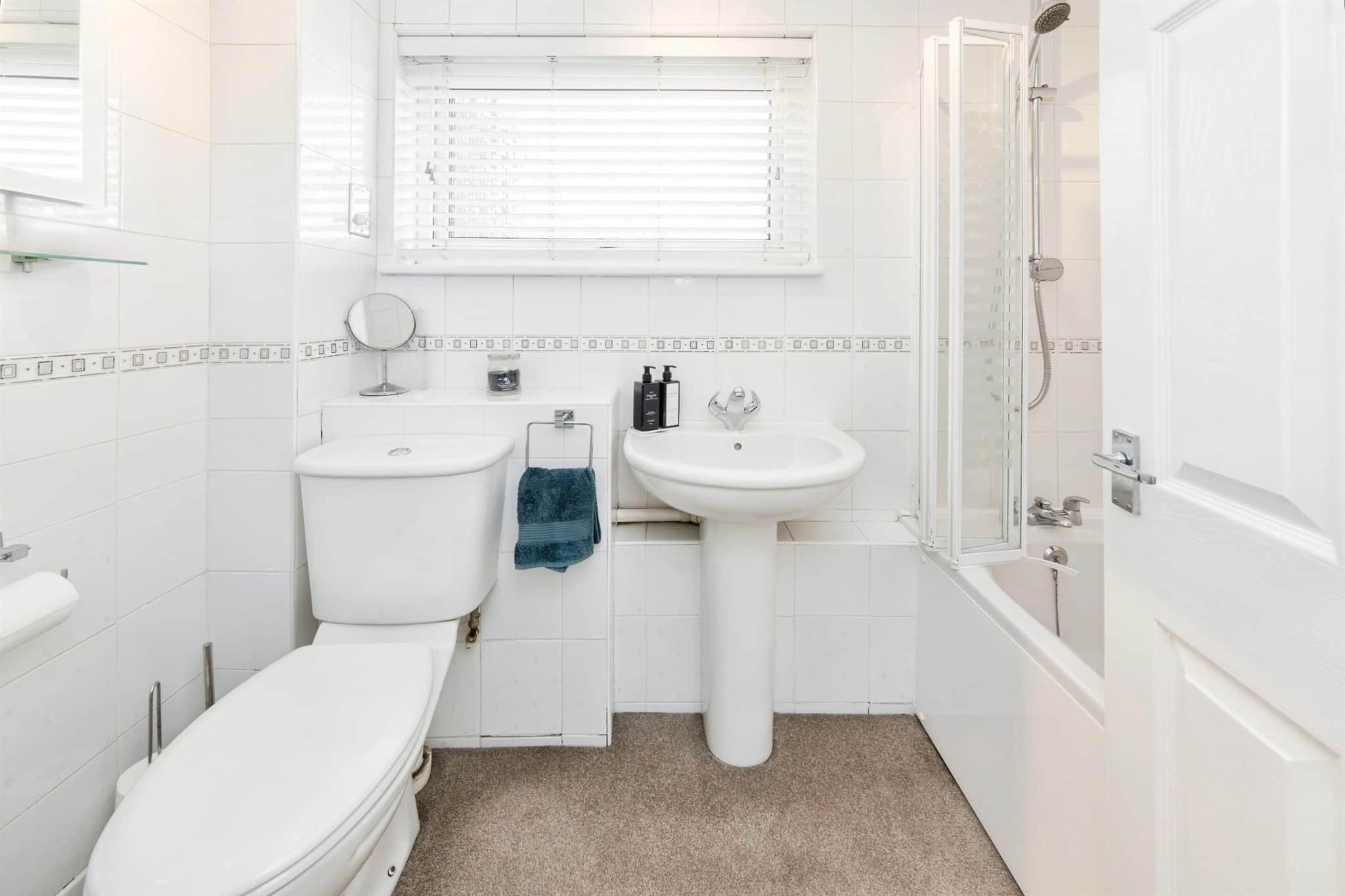 Property at Fairway Close, Copthorne, Crawley