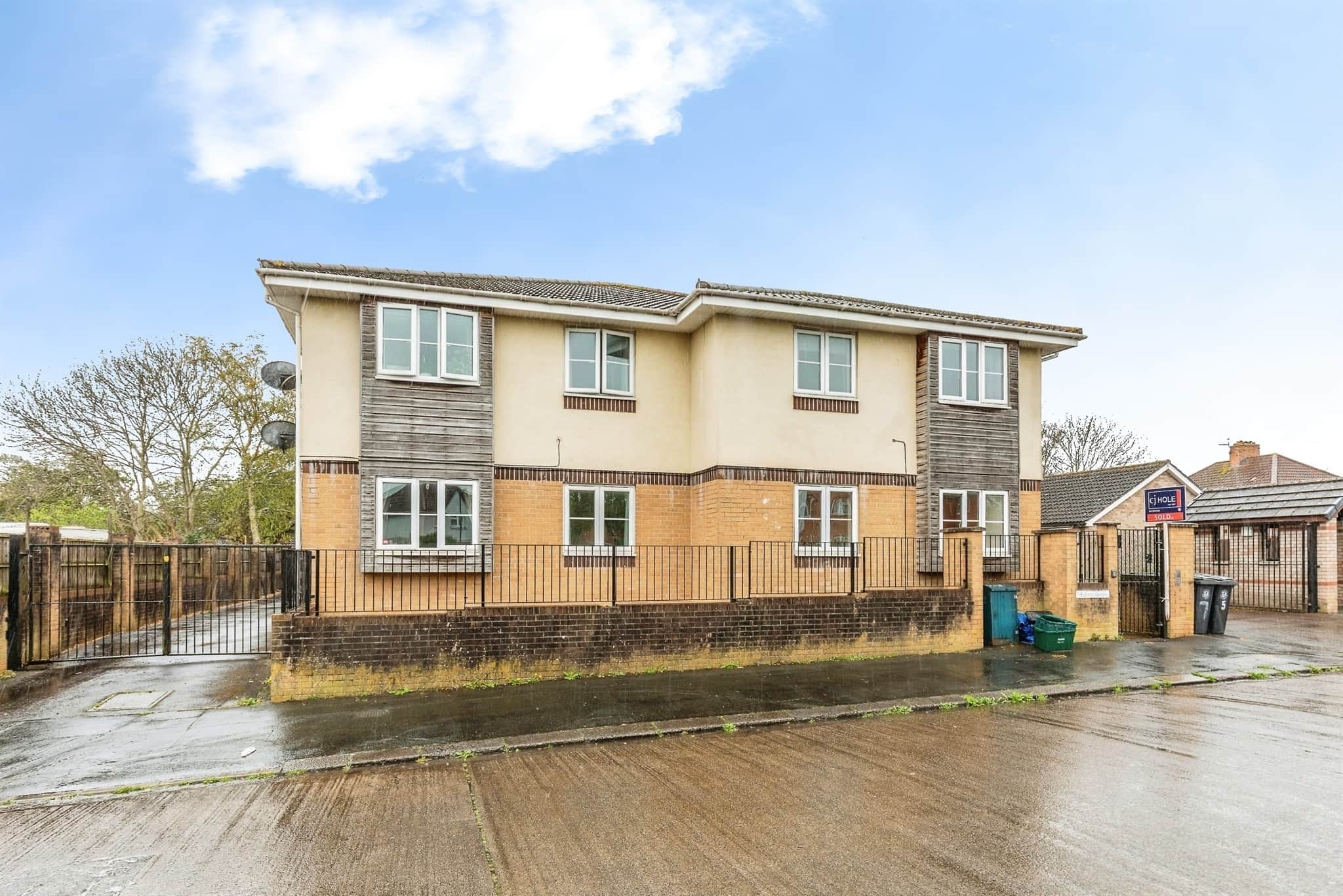 Property at Hartcliffe Road, Knowle, Bristol