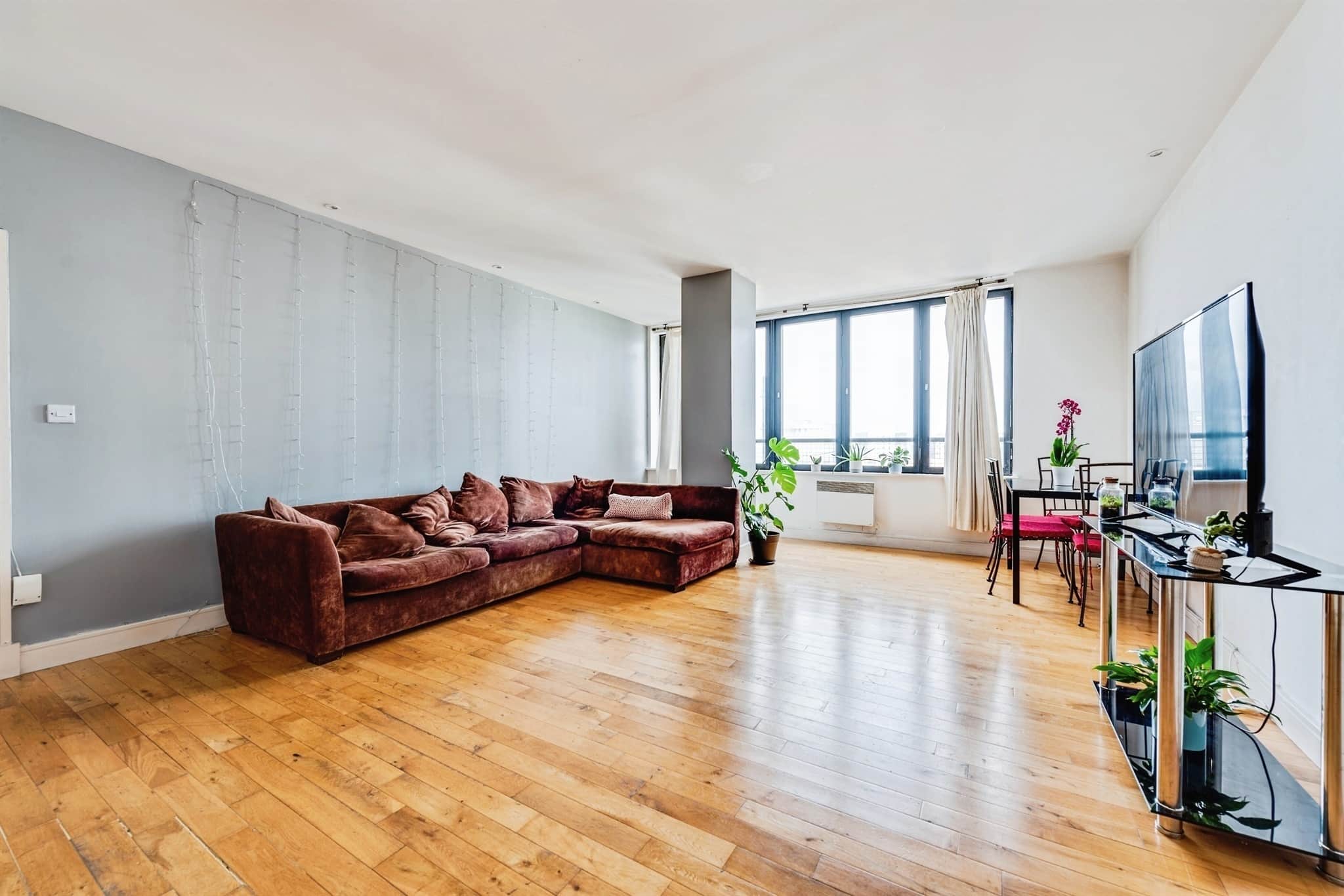 Property at Farnsby Street, Swindon