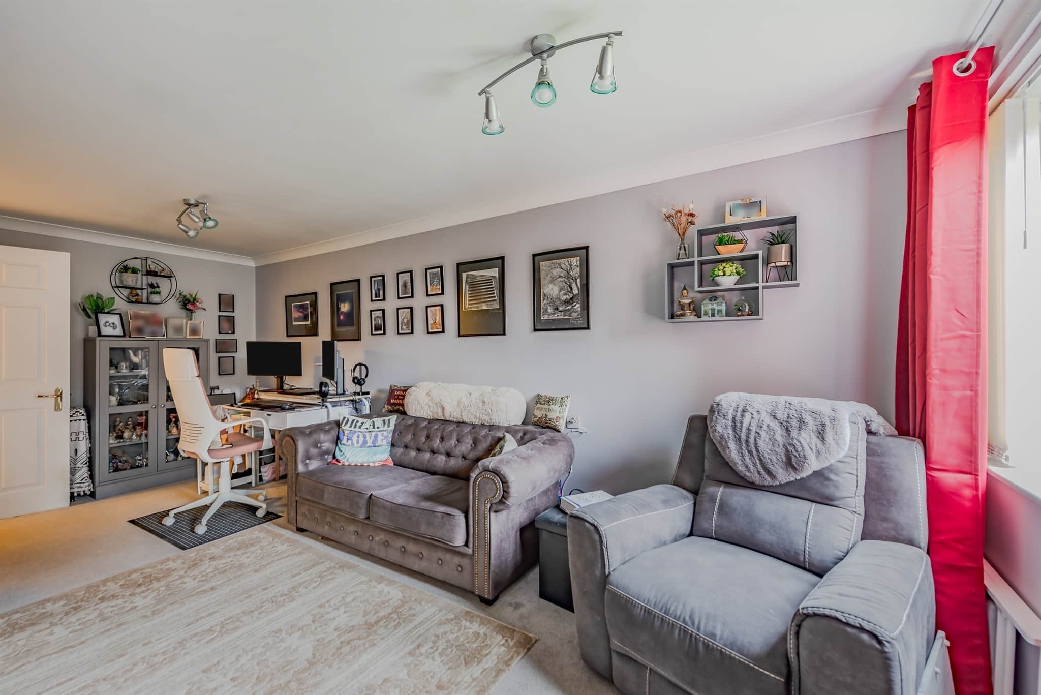 Property at Linkfield Lane, Redhill