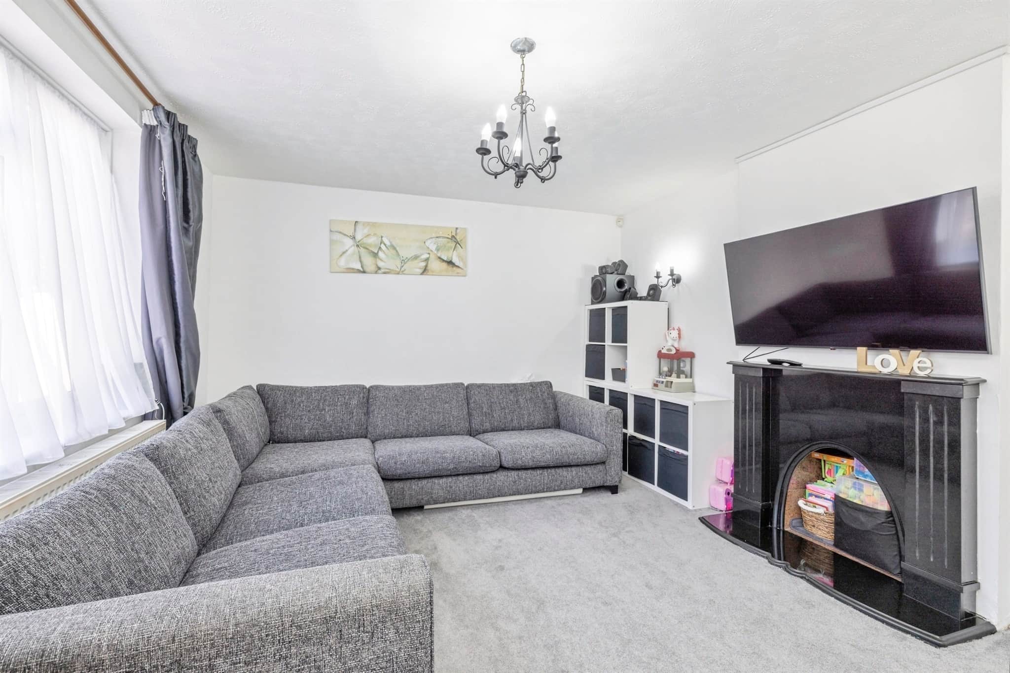 Property at Gosforth Lane, Watford