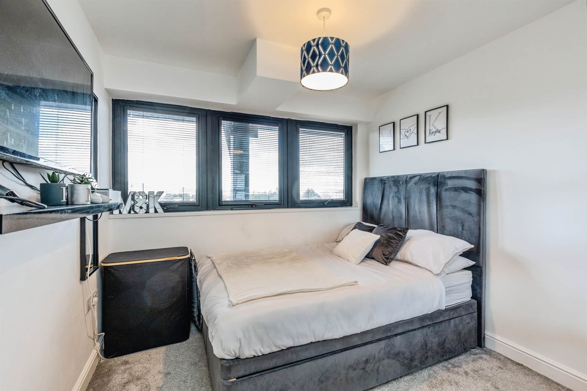 Property at Whitchurch Lane, Bristol
