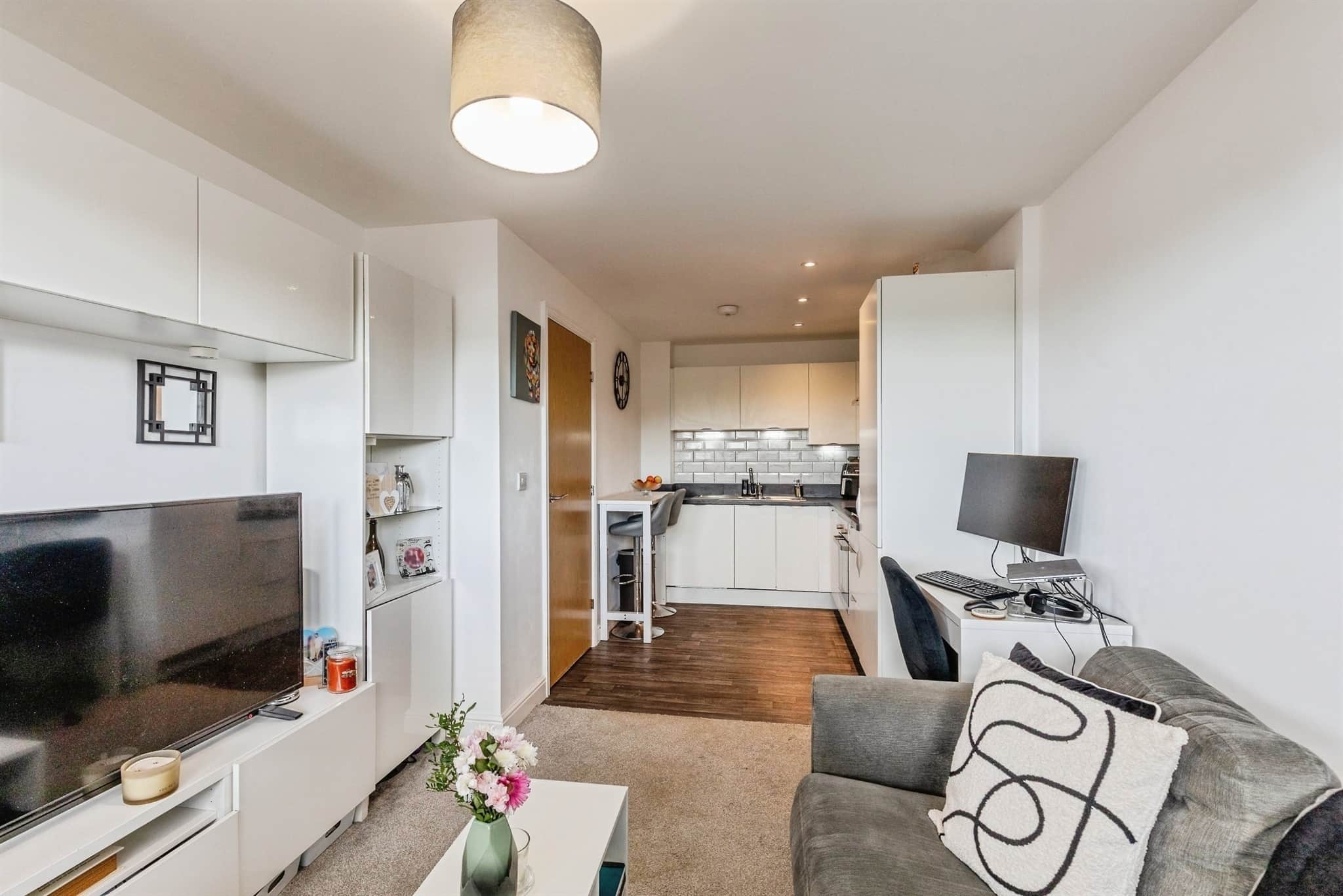 Property at Whitchurch Lane, Bristol