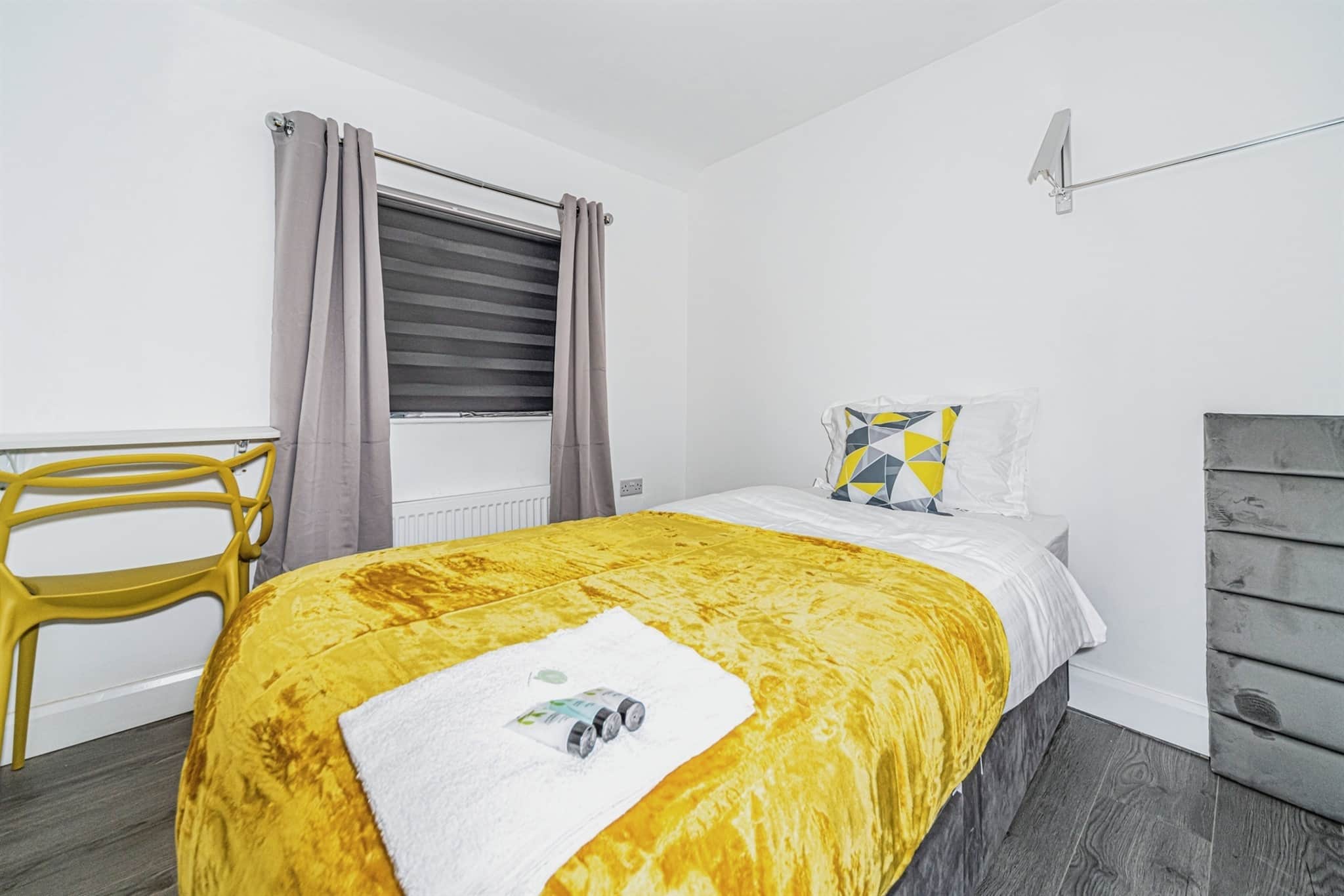 Property at Chertsey Rise, Stevenage