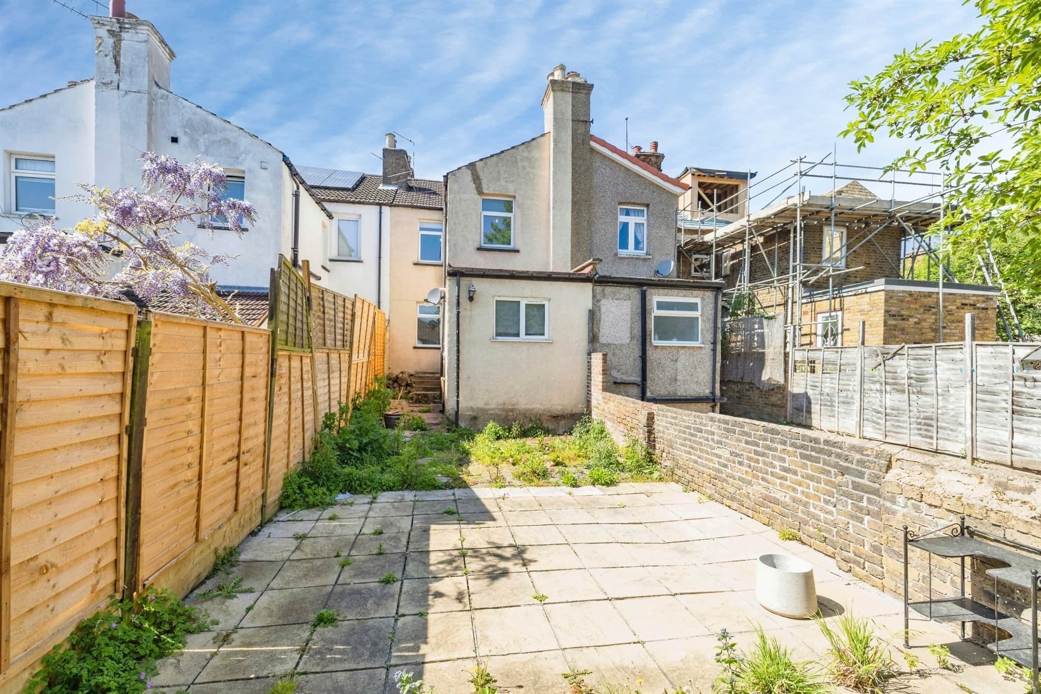 Property at Estcourt Road, Watford