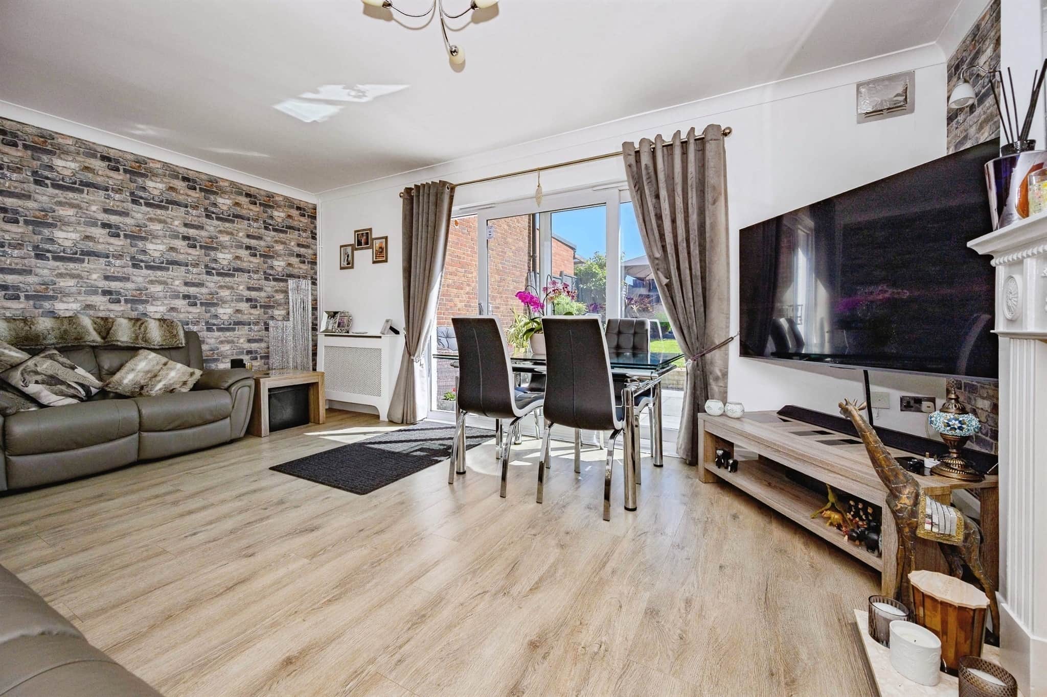 Property at Sheephouse Road, Hemel Hempstead