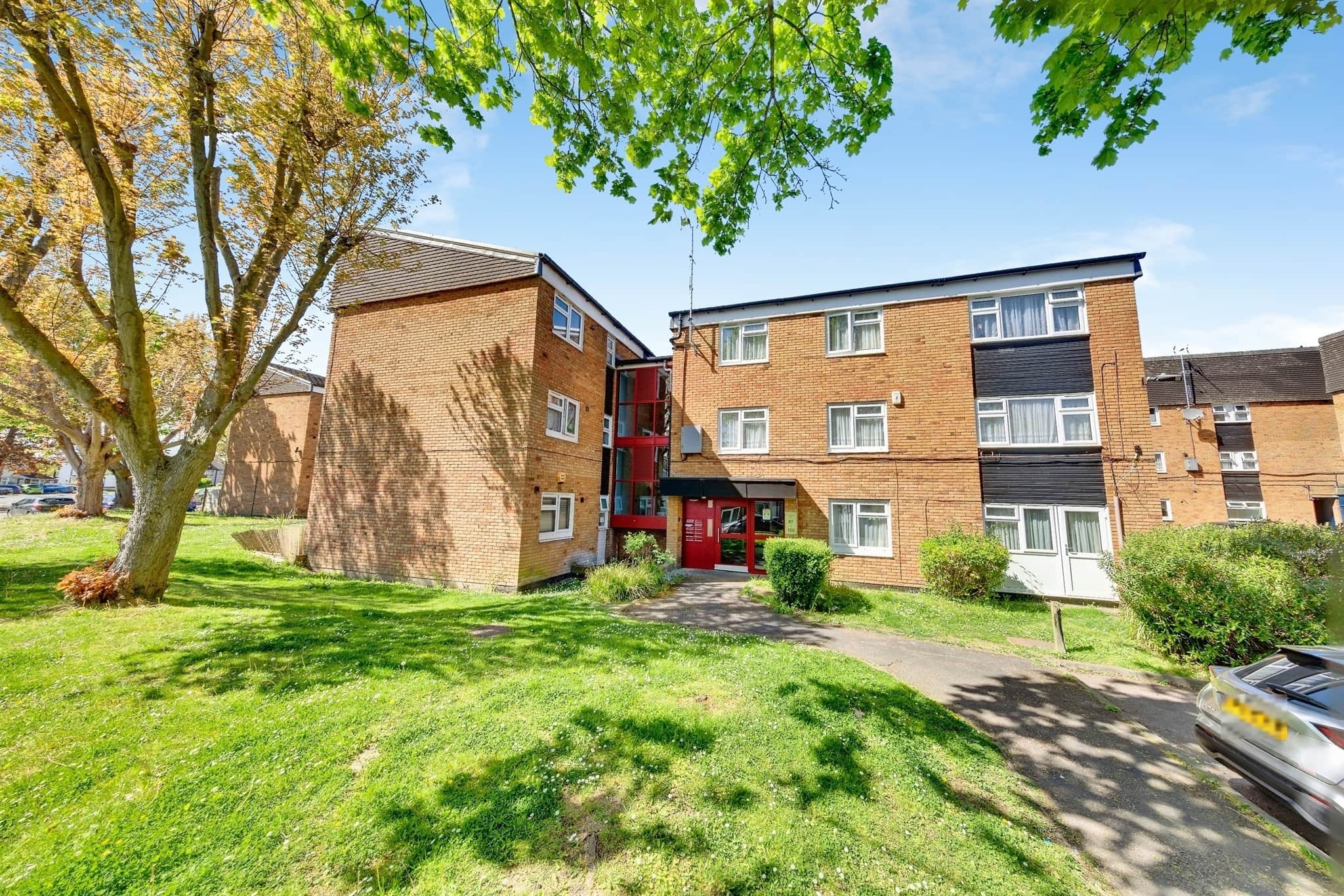 Property at Buckingham Road, Edgware