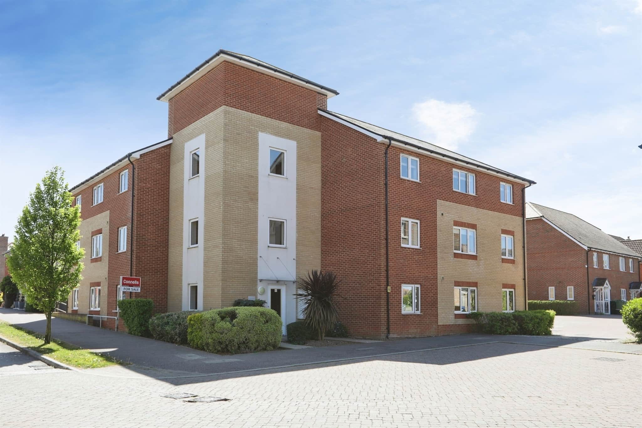 Property at Holly Blue Drive, Iwade, Sittingbourne