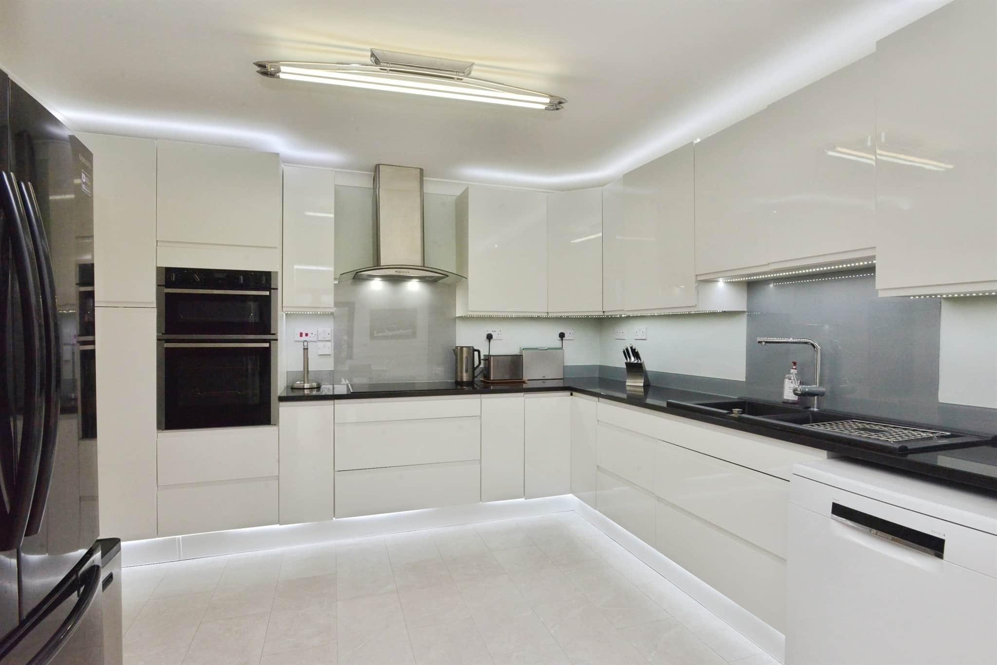 Property at Broadway Avenue, Giffard Park, Milton Keynes