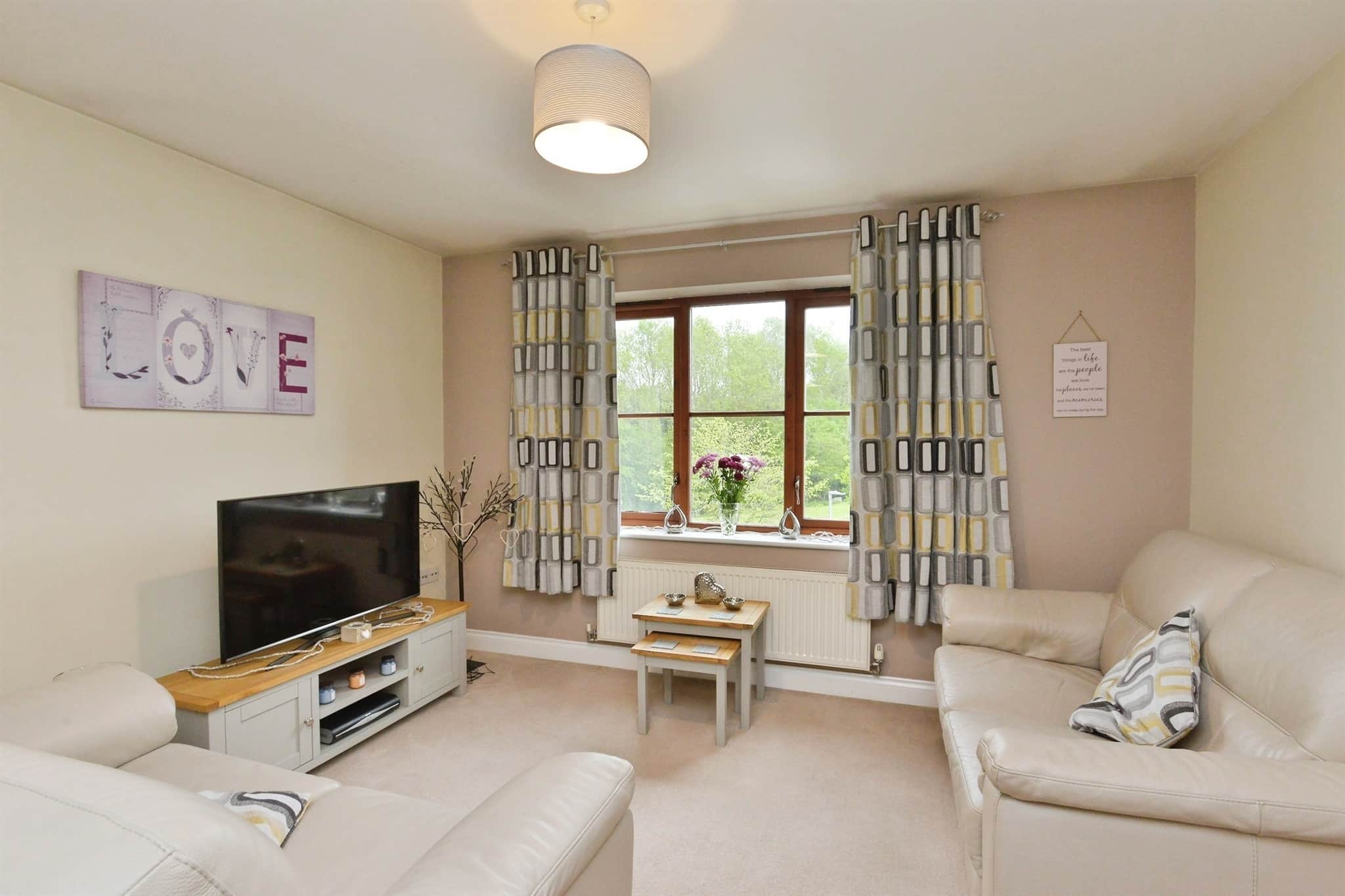 Property at Miserden Crescent, Westcroft, Milton Keynes