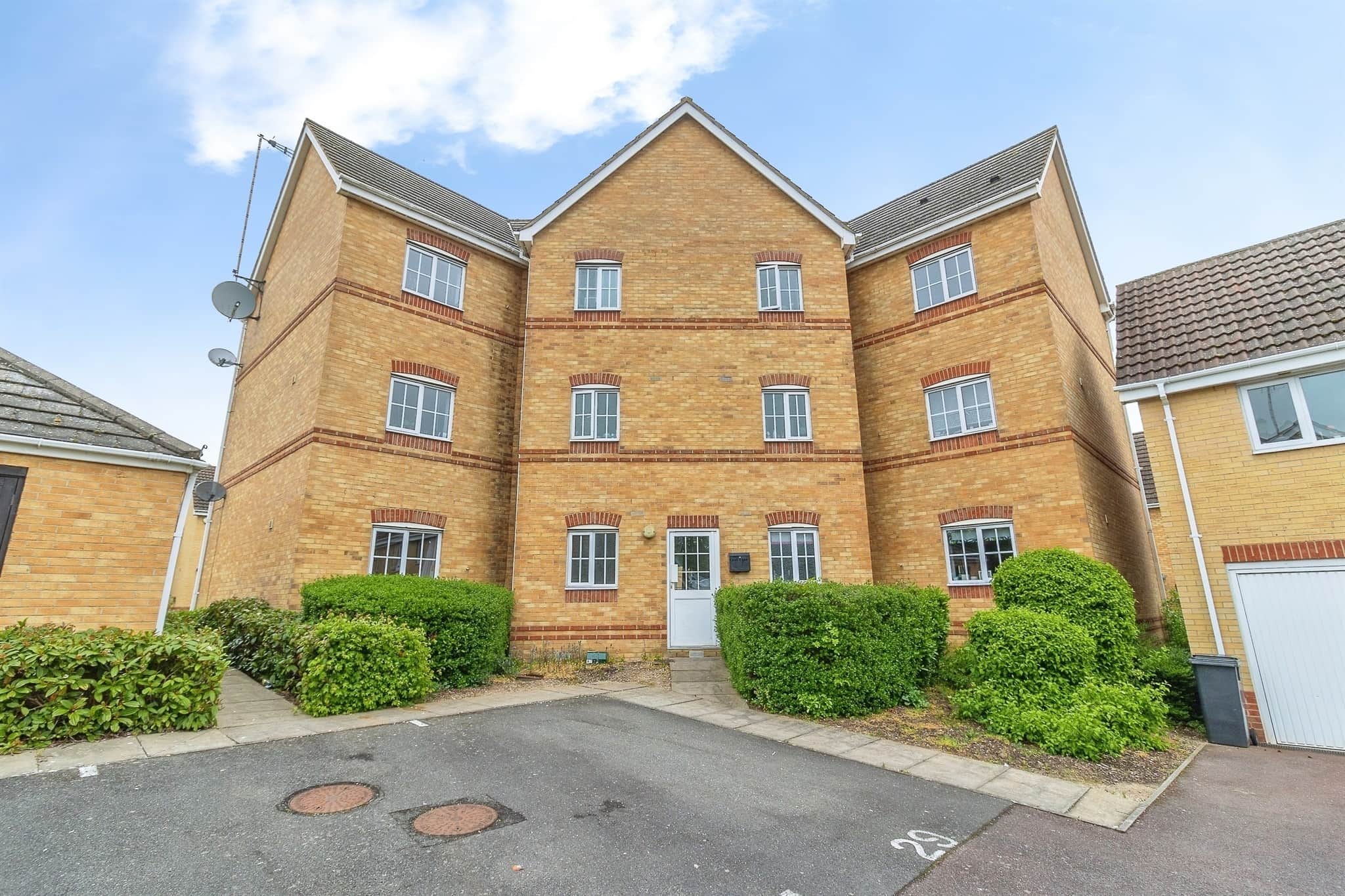 Property at Goodman Drive, Leighton Buzzard