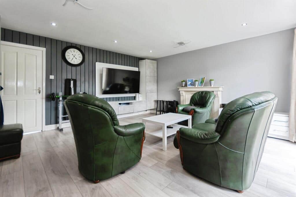 Property at Vale Close, Birmingham
