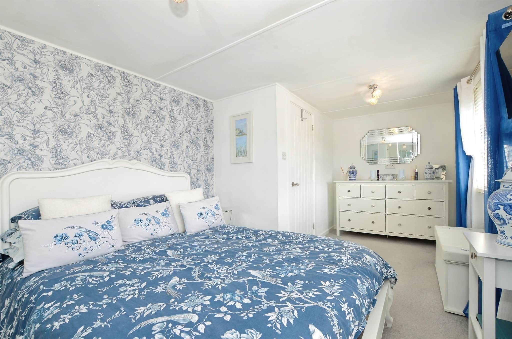 Property at Half Moon Lane, Pepperstock, Luton