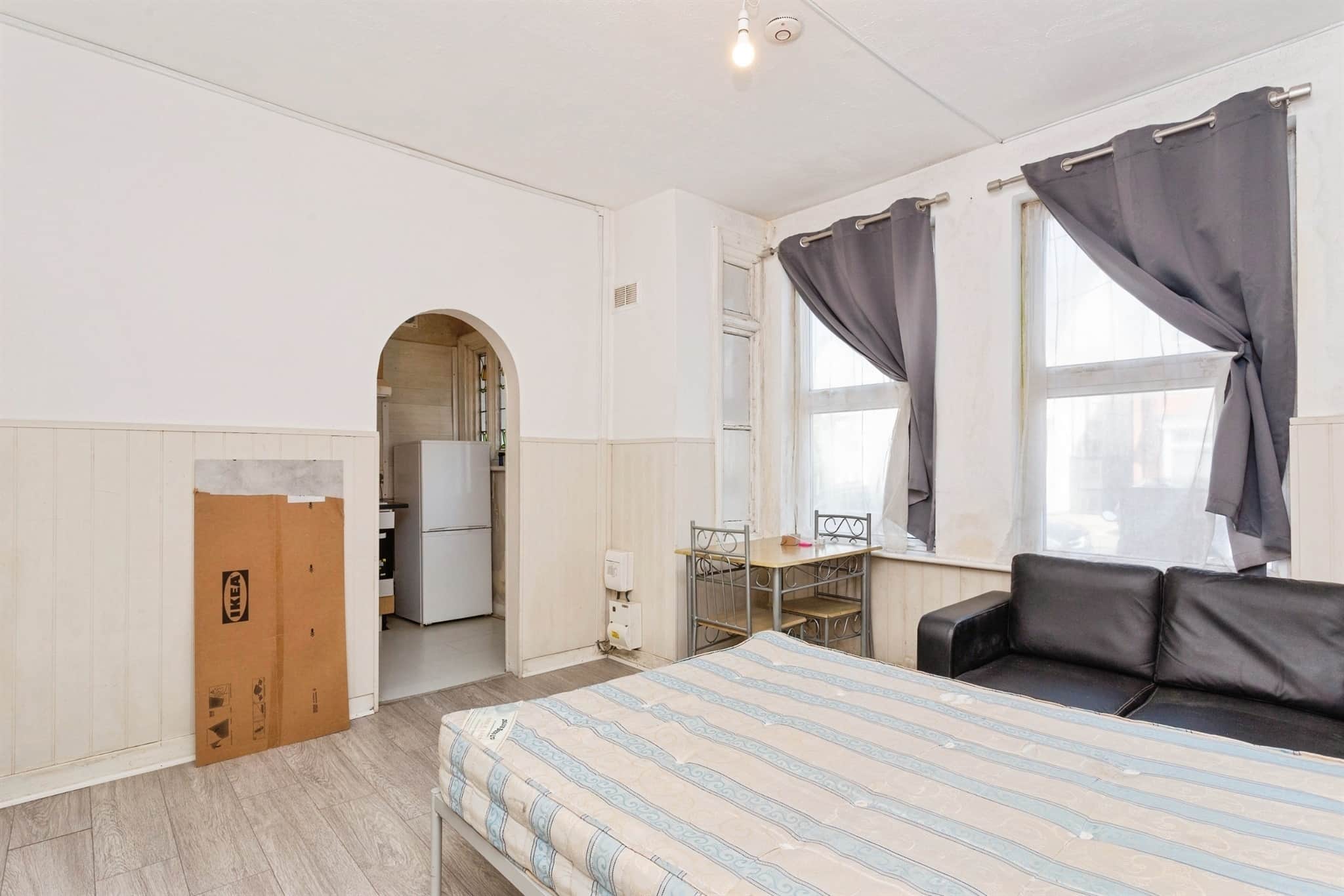 Property at Hamilton Road, Harrow