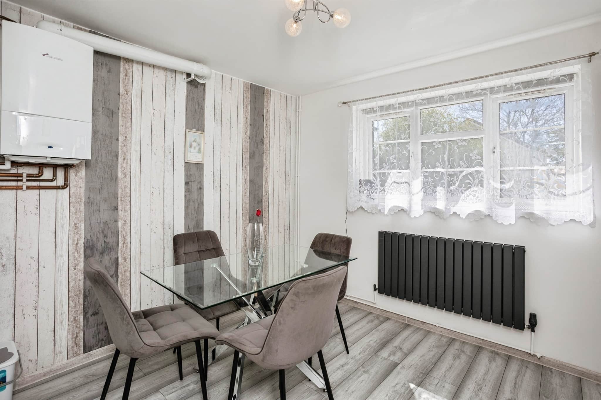 Property at Queensway, Melton Mowbray