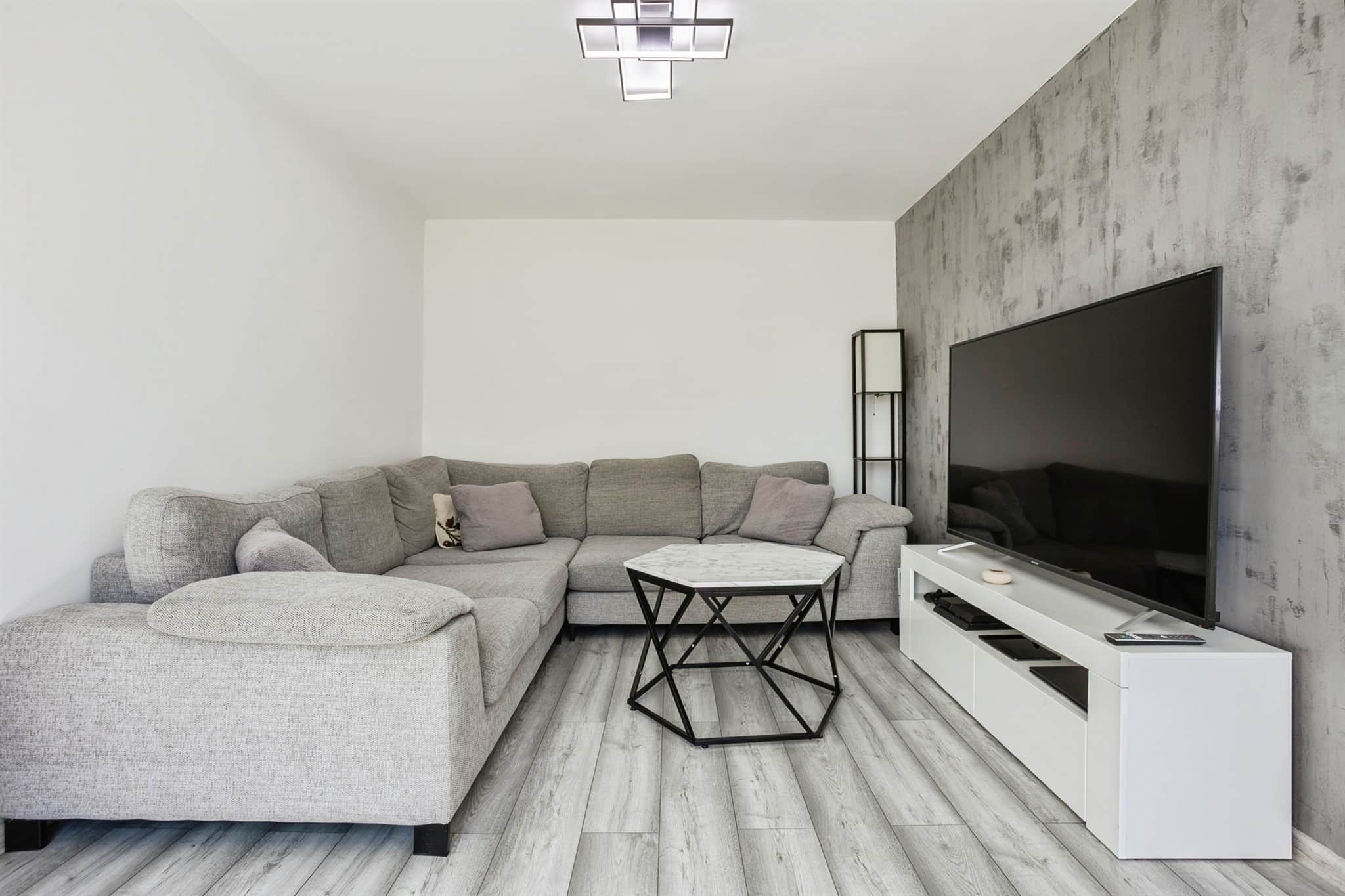 Property at Queensway, Melton Mowbray